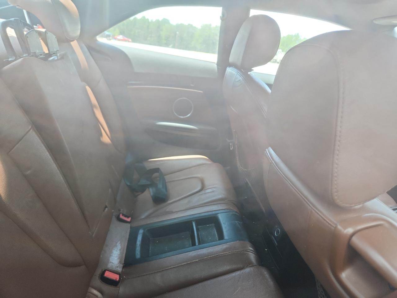 2009 Audi A5 Quattro Silver vin: WAUDK78TX9A041419