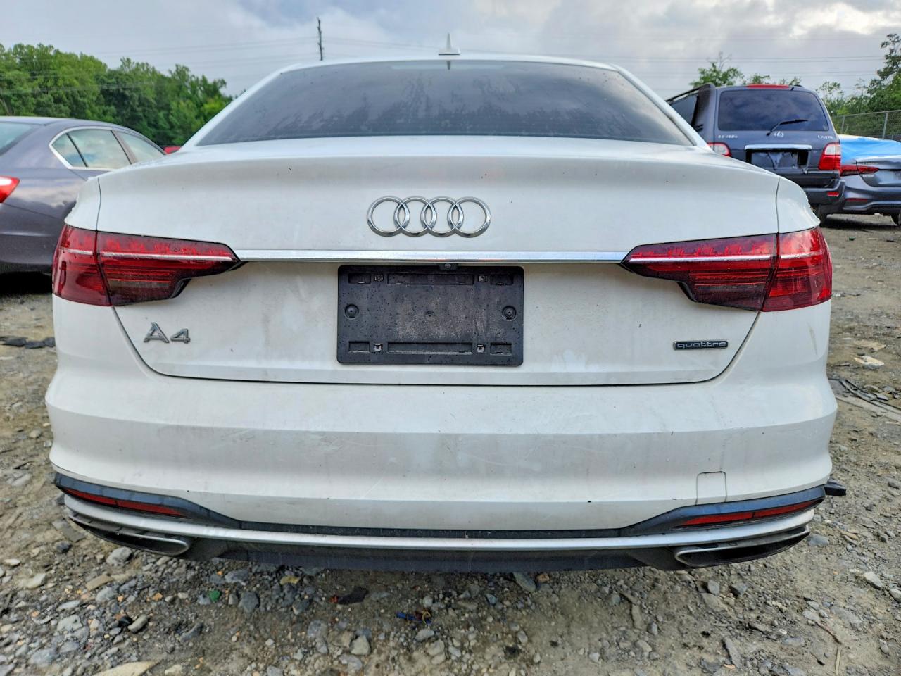 2020 Audi A4 Premium White vin: WAUDNAF41LN009779