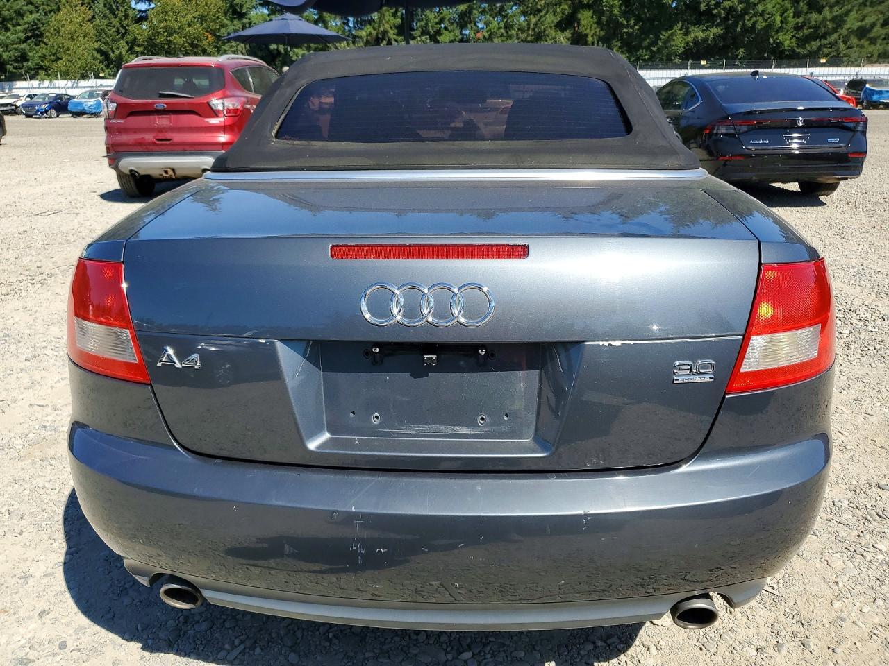 2004 Audi A4 Quattro Gray vin: WAUDT48H04K016684