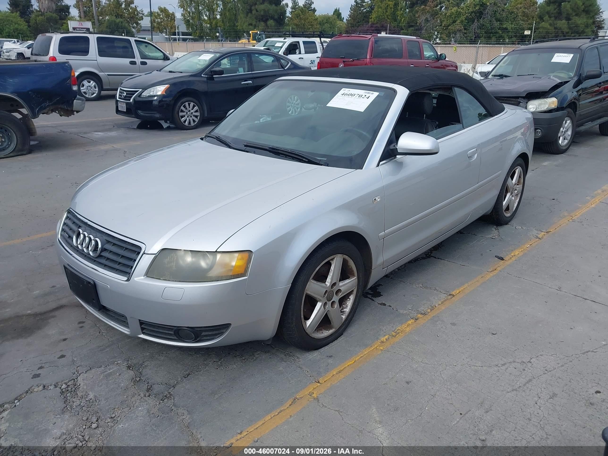 2004 Audi A4 3.0 Серебряный vin: WAUDT48H14K009355