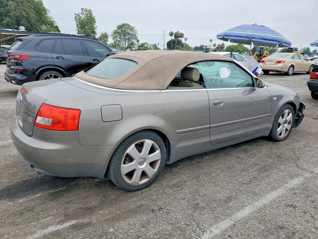 2004 Audi A4 Quattro Gray vin: WAUDT48H34K007610