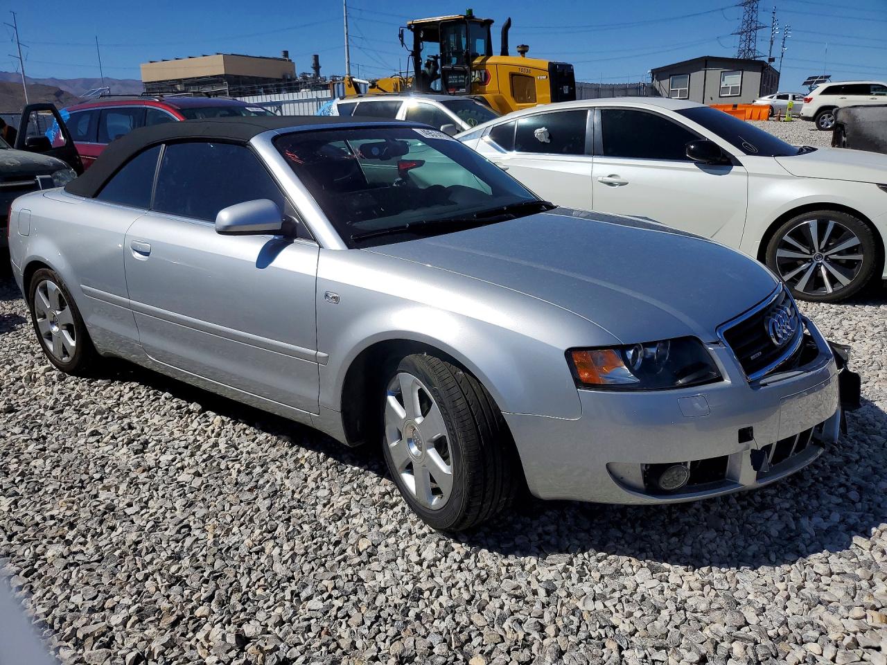 2004 Audi A4 Quattro Silver vin: WAUDT48H54K016423
