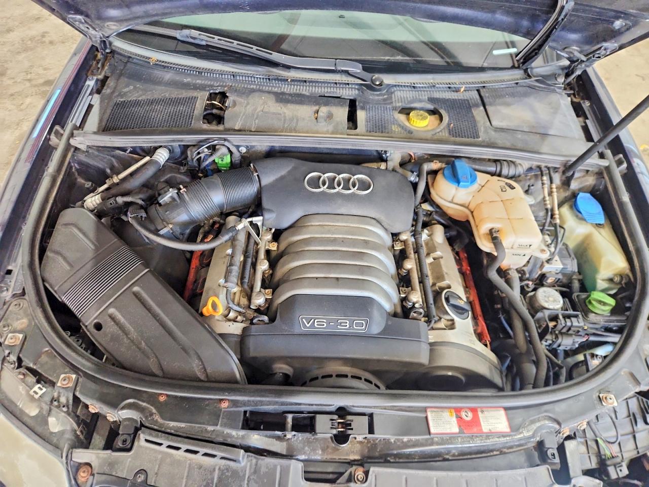 2004 Audi A4 Quattro Blue vin: WAUDT48H54K017295