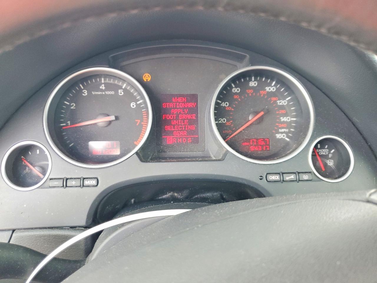 2004 Audi A4 Quattro Silver vin: WAUDT48H94K024914