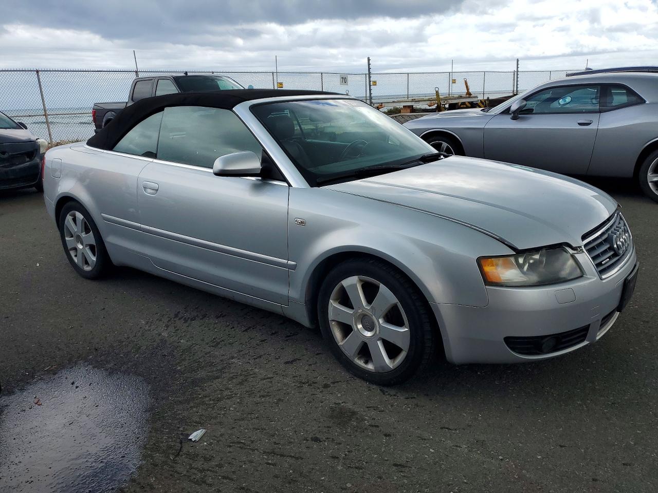 2004 Audi A4 Quattro Silver vin: WAUDT48H94K024914