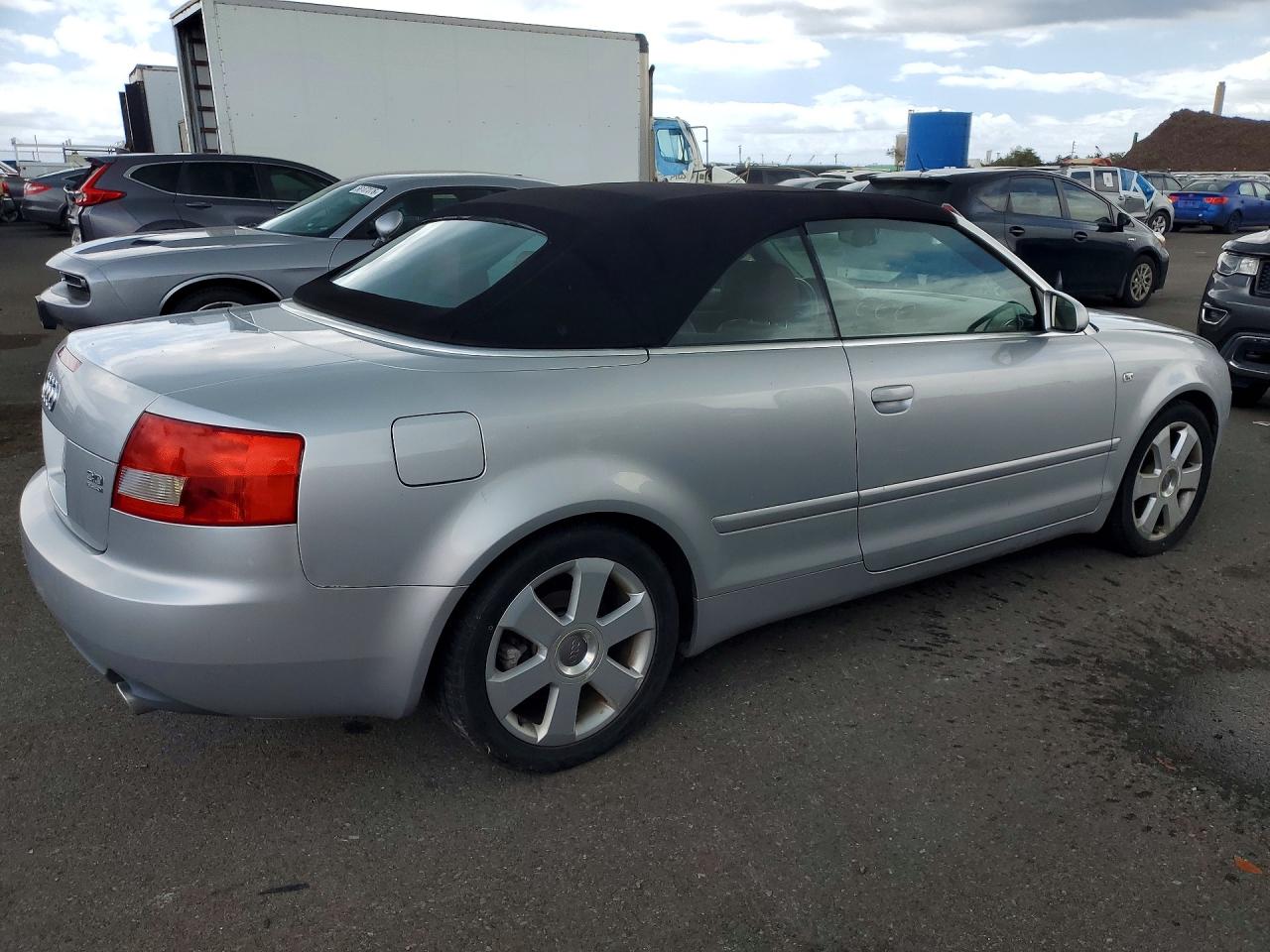 2004 Audi A4 Quattro Silver vin: WAUDT48H94K024914