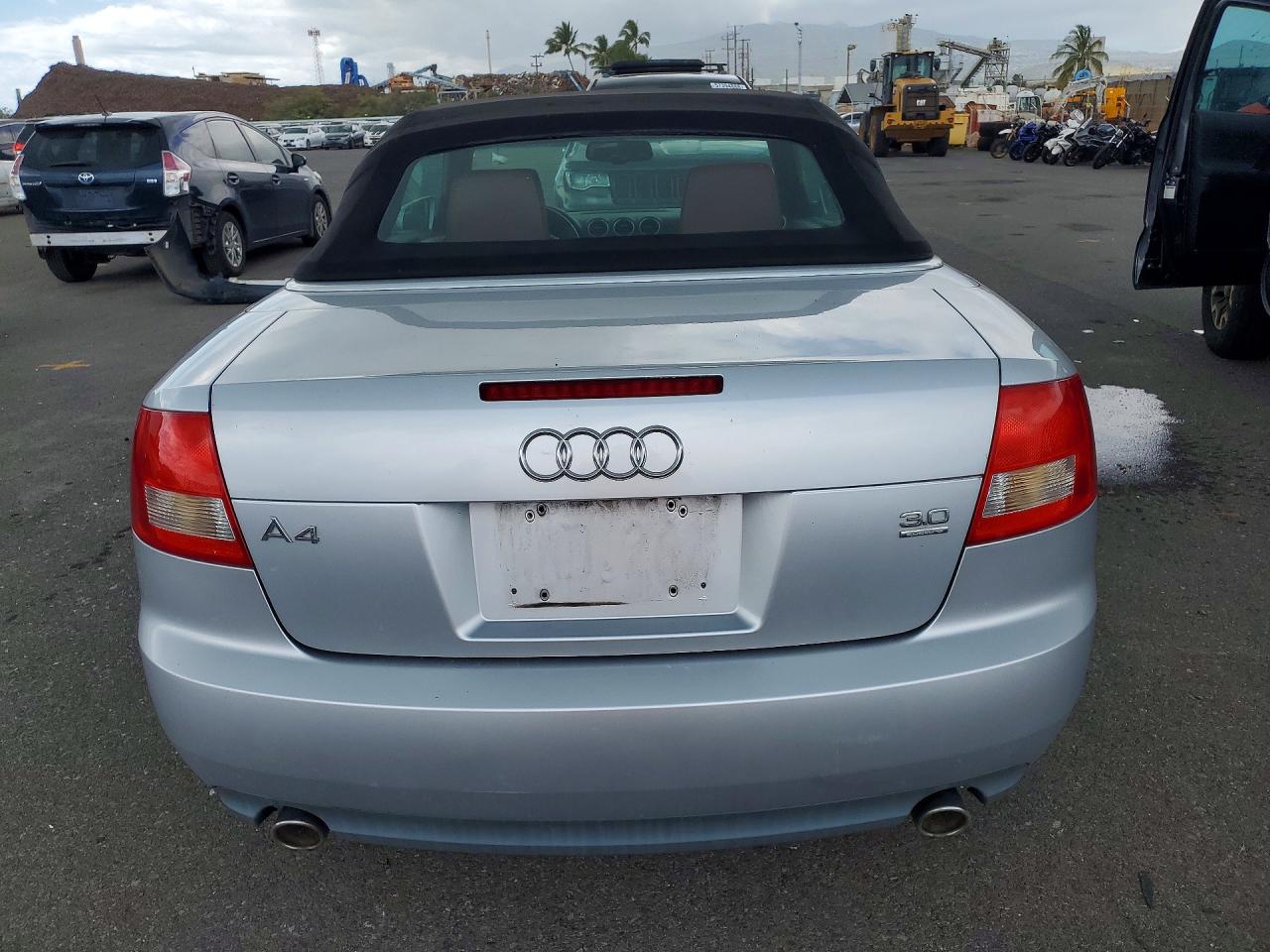 2004 Audi A4 Quattro Silver vin: WAUDT48H94K024914