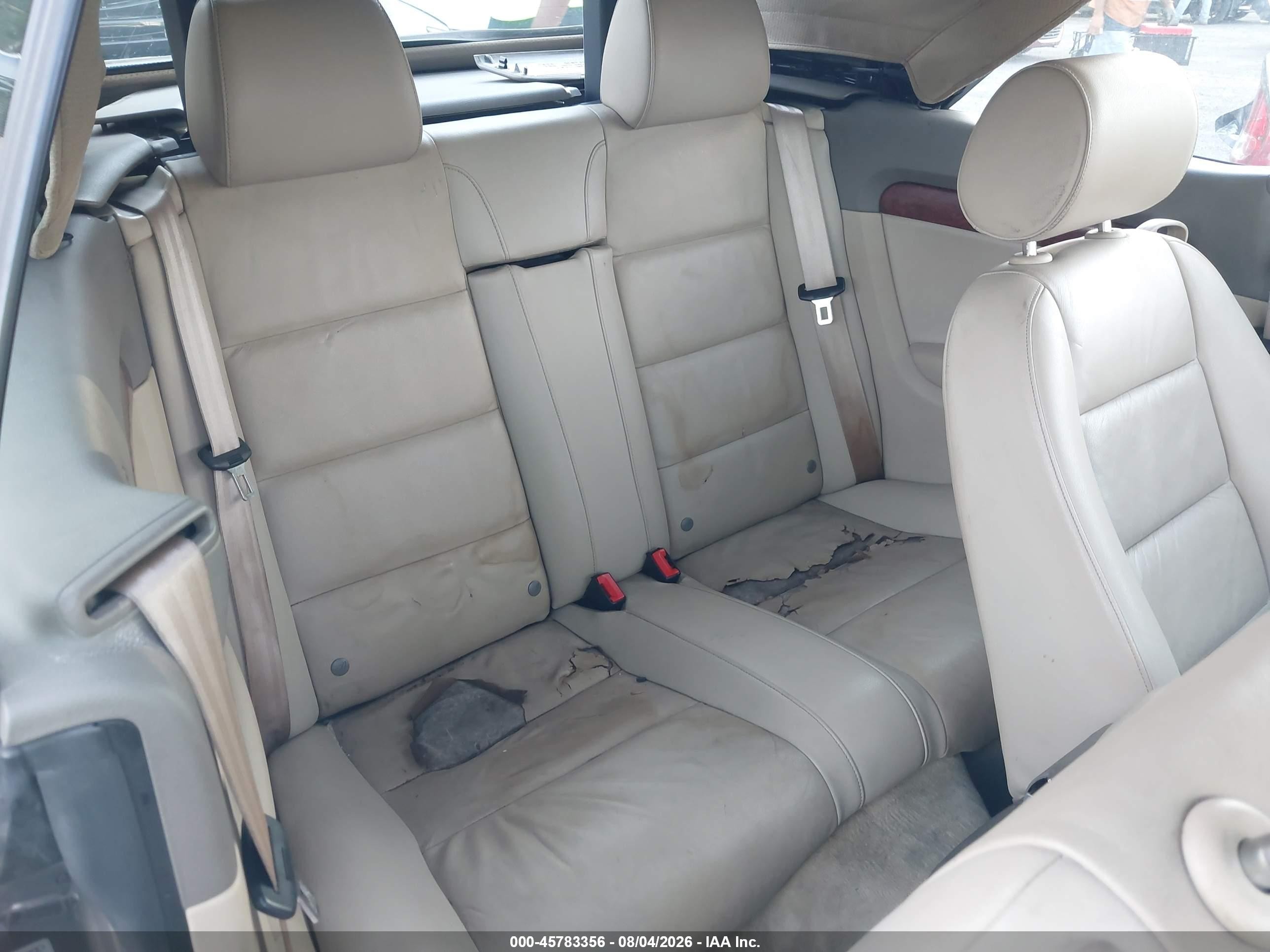 2005 Audi A4 3.0 Gold vin: WAUDT48H95K019441