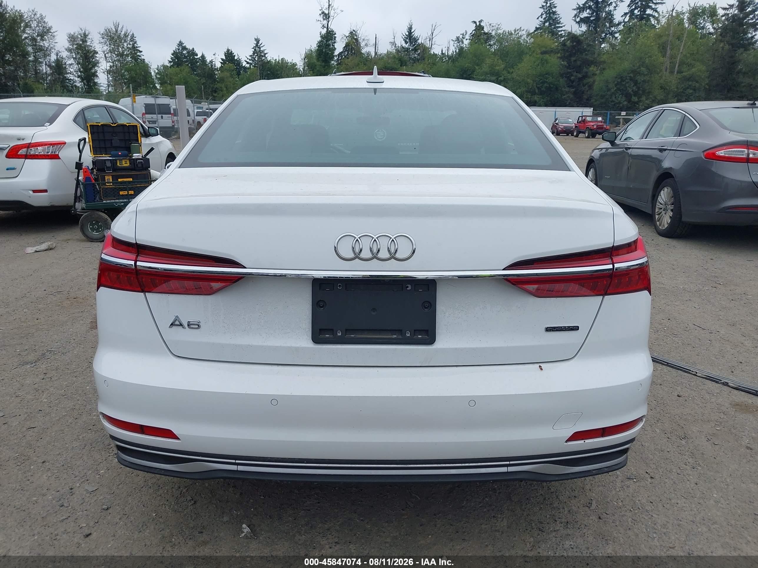 2024 Audi A6 Premium Plus 45 Tfsi Quattro S Tronic Белый vin: WAUE3BF28RN031835