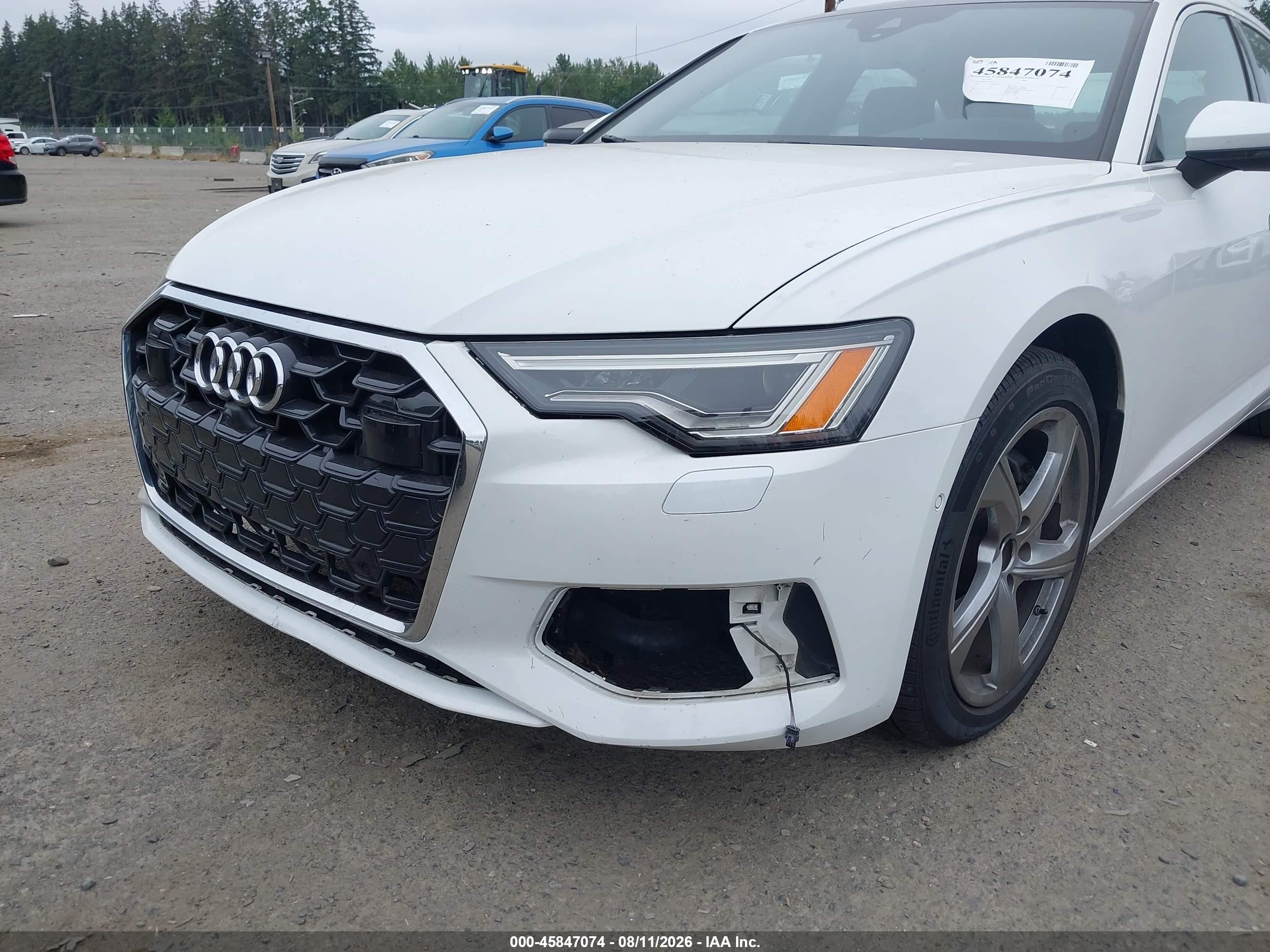 2024 Audi A6 Premium Plus 45 Tfsi Quattro S Tronic Белый vin: WAUE3BF28RN031835
