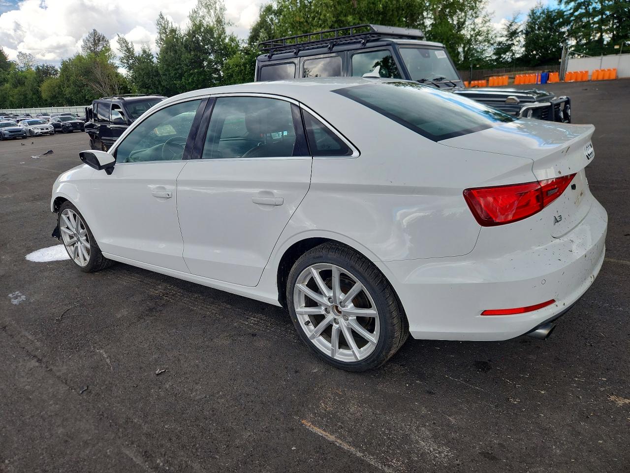 2016 Audi A3 Premium Plus White vin: WAUE8GFF7G1071846