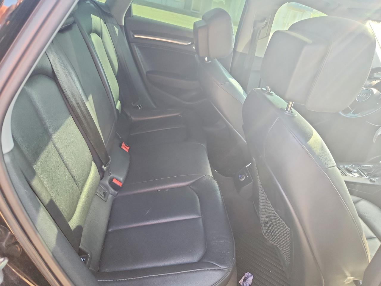 2018 Audi A3 Progressiv Черный vin: WAUE8GFF9J1035681