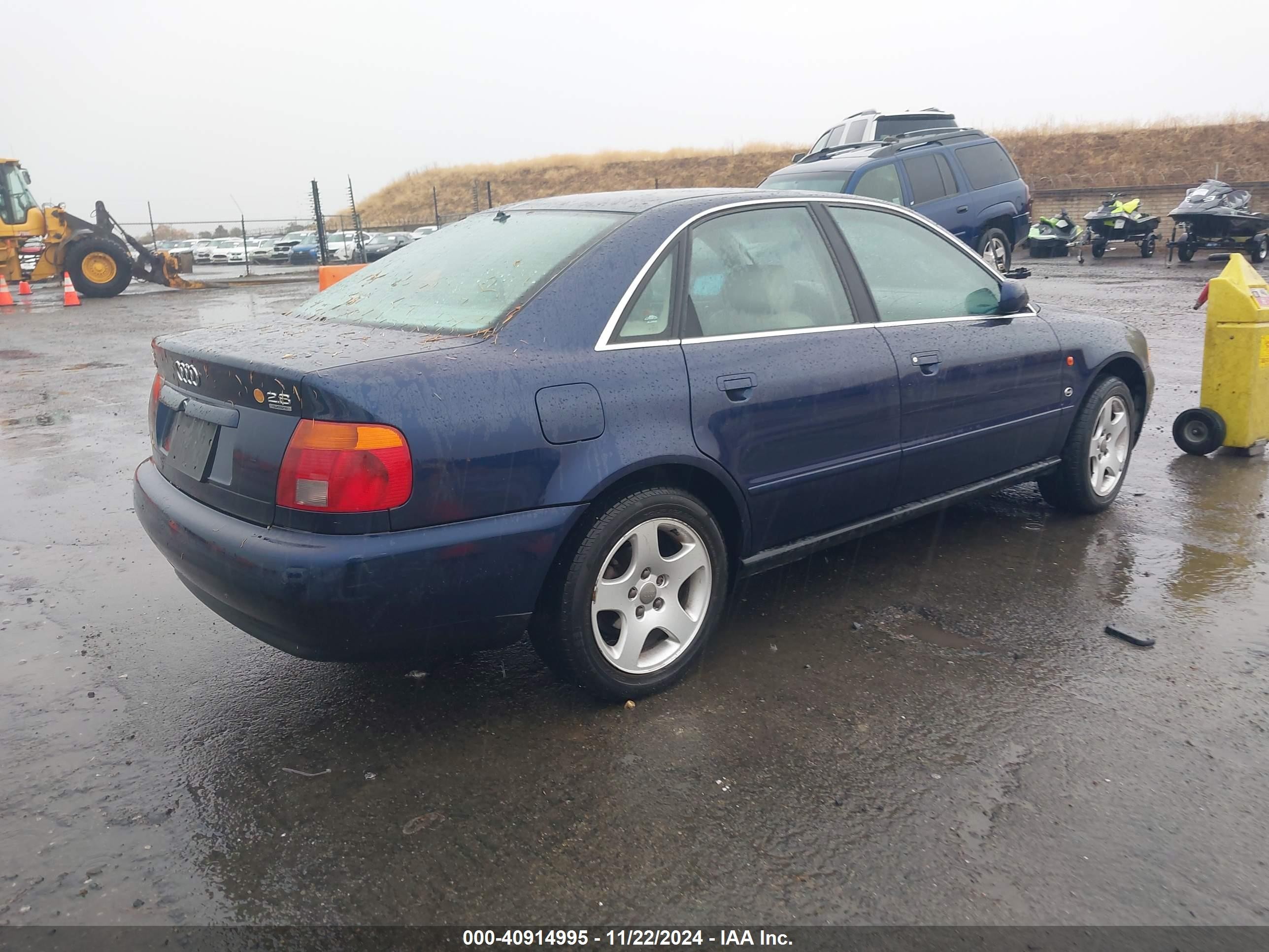 1996 Audi A4 Quattro Blue vin: WAUEA88D6TA132801