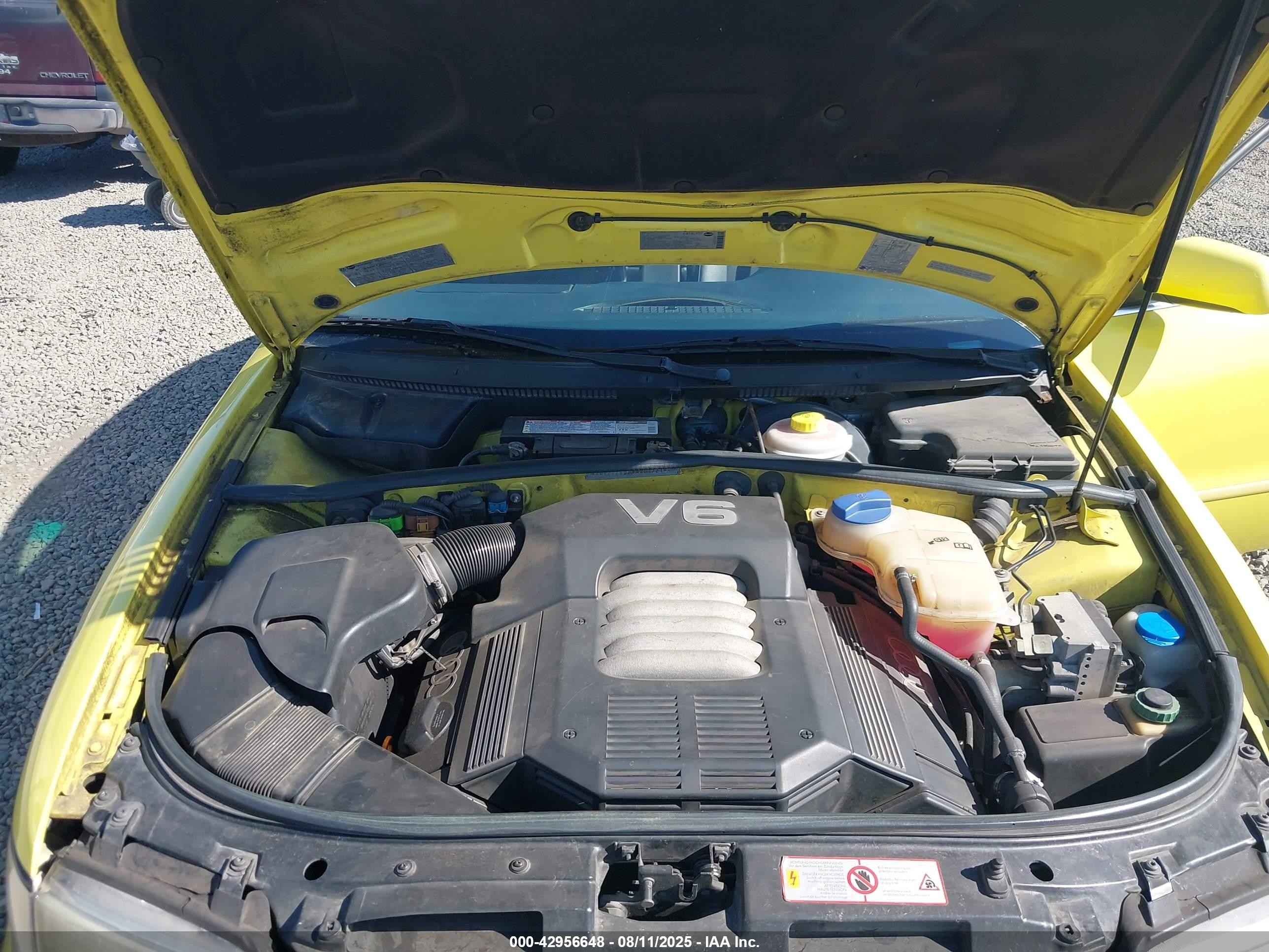 1996 Audi A4 Quattro Yellow vin: WAUEA88DXTA301721