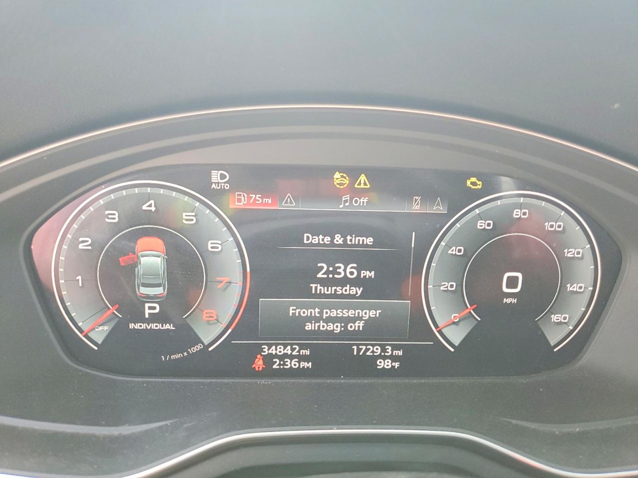 2024 Audi A4 Premium Plus 45 White vin: WAUEAAF43RN014071
