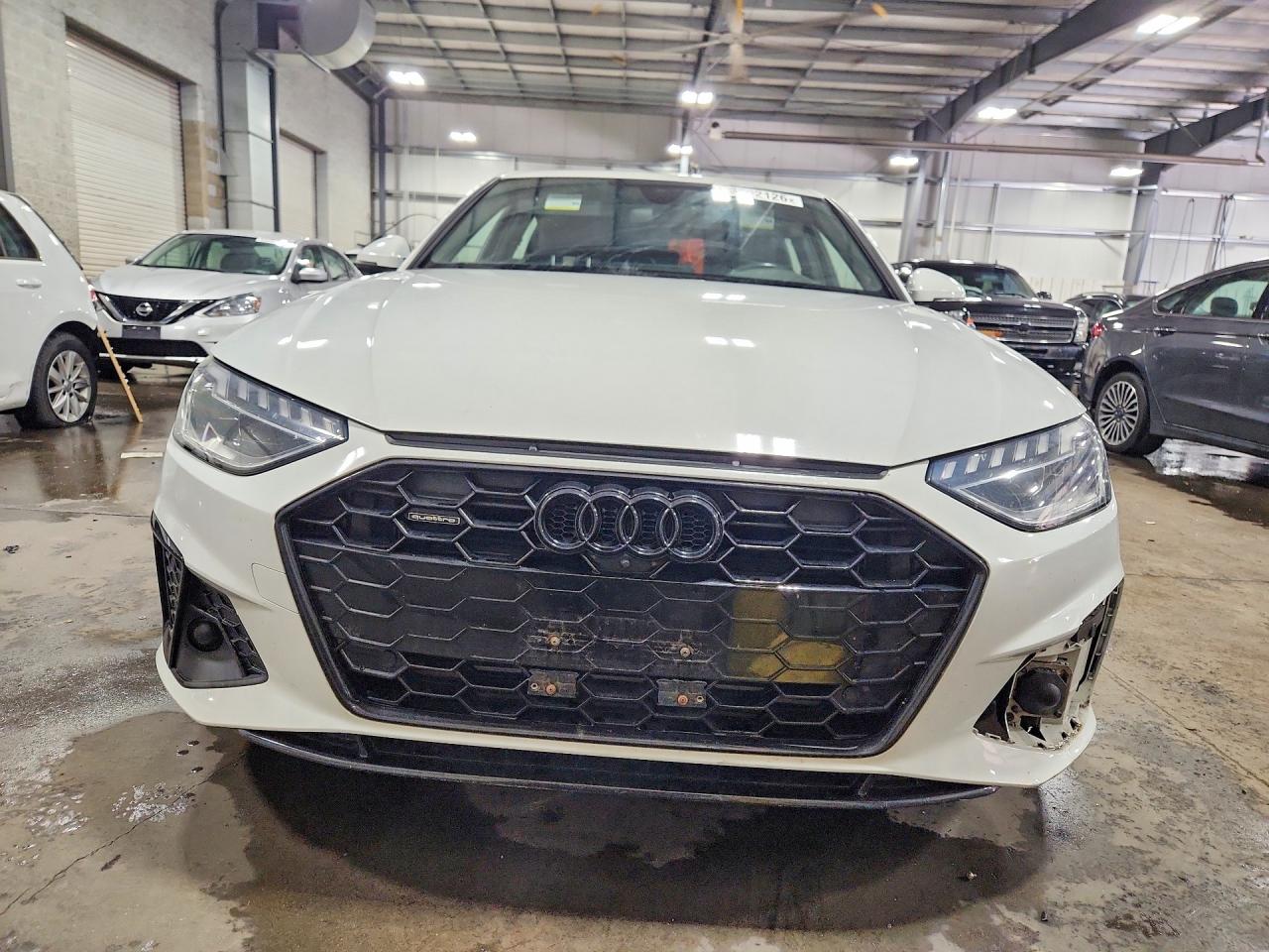 2021 Audi A4 Premium Plus 45 White vin: WAUEAAF44MN007025