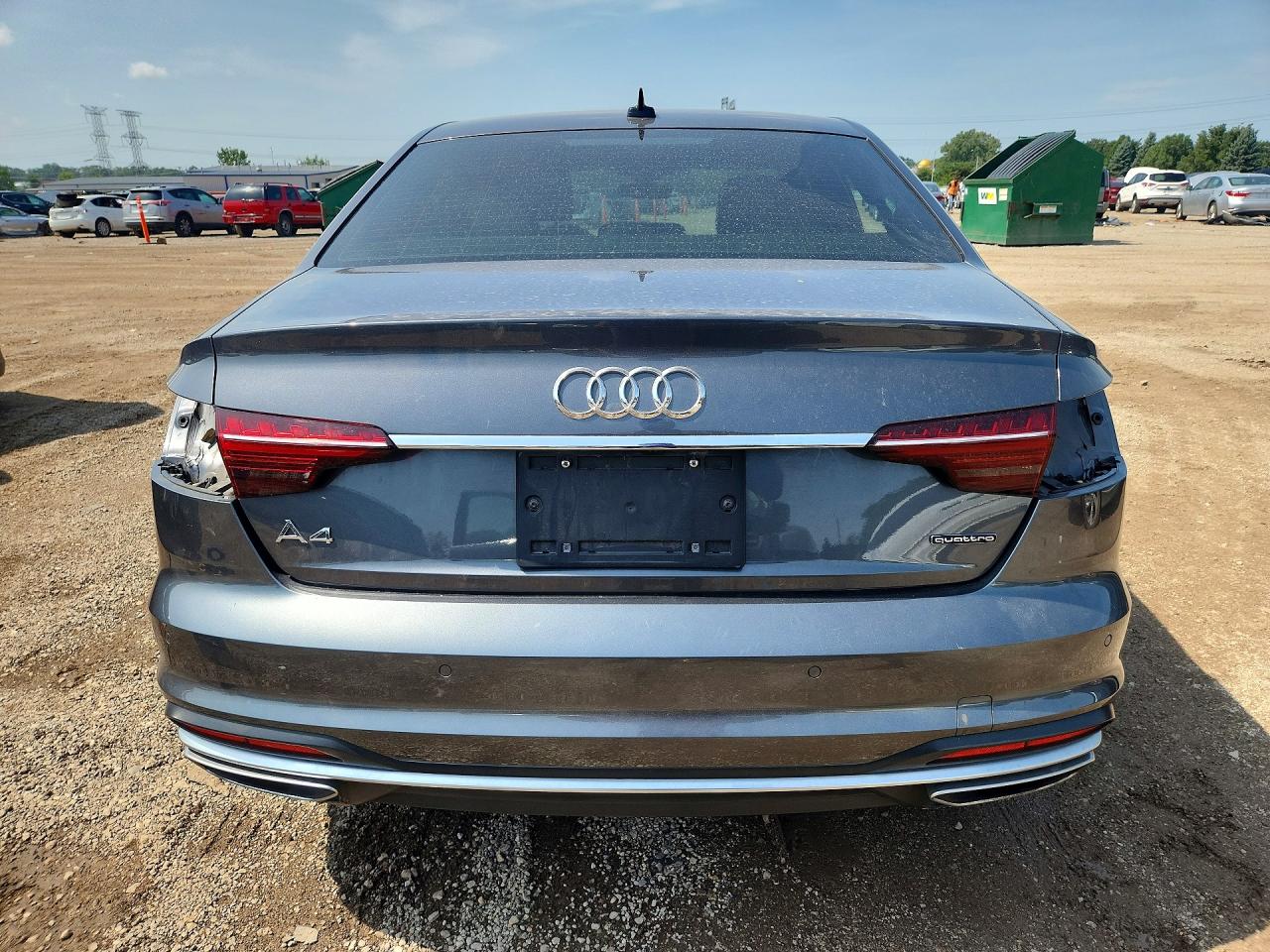 2022 Audi A4 Premium Plus 45 Gray vin: WAUEAAF44NN006538
