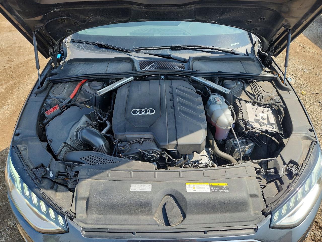 2022 Audi A4 Premium Plus 45 Gray vin: WAUEAAF44NN006538