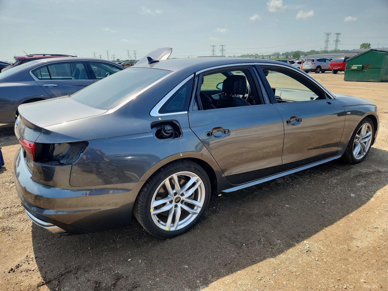 2022 Audi A4 Premium Plus 45 Gray vin: WAUEAAF44NN006538