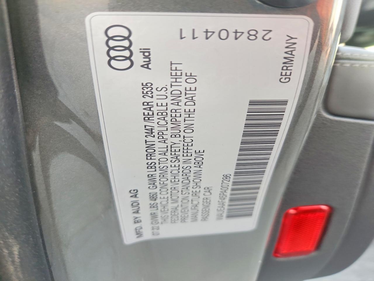 2023 Audi A4 Premium Plus 45 Серый vin: WAUEAAF45PA007286