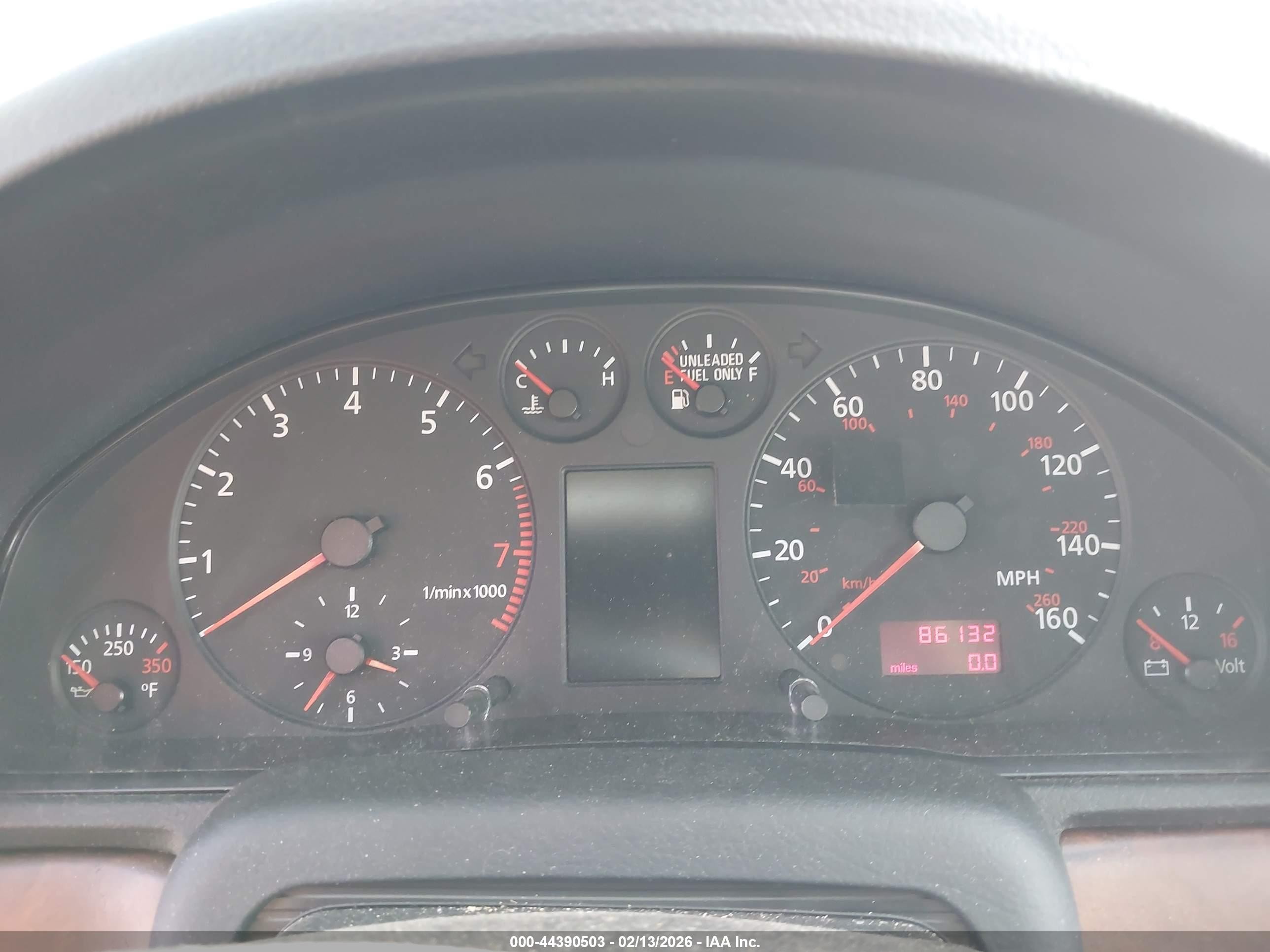 1999 Audi A4 2.8 Gold vin: WAUED28D4XA043500