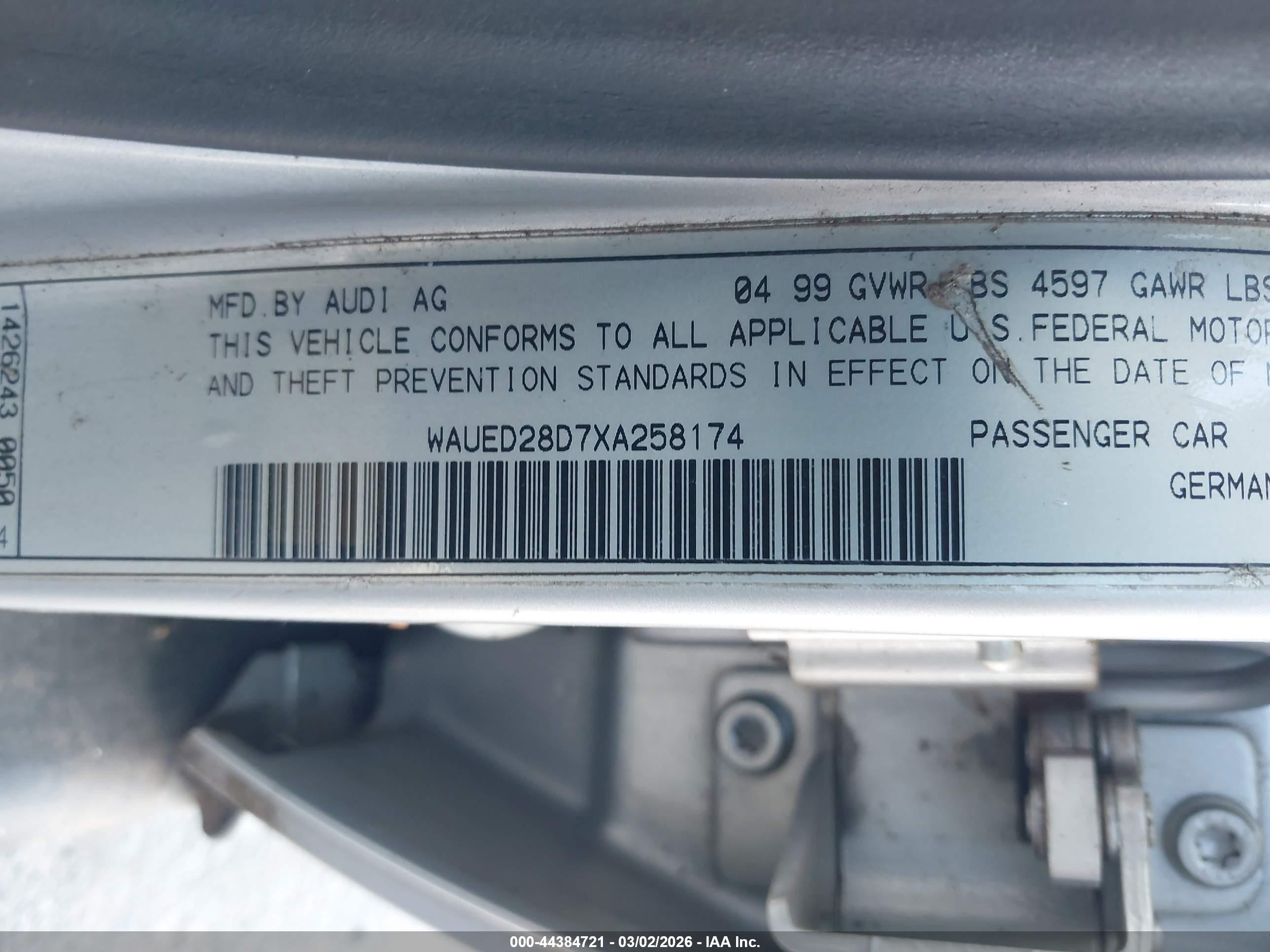 1999 Audi A4 2.8 Silver vin: WAUED28D7XA258174
