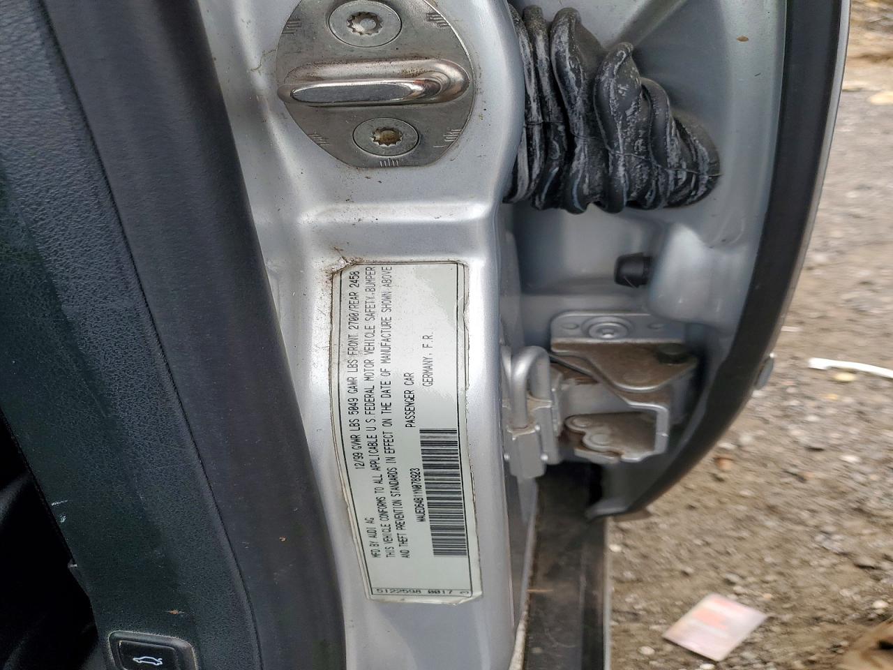 2000 Audi A6 2.7t Quattro Серебряный vin: WAUED64B1YN078923