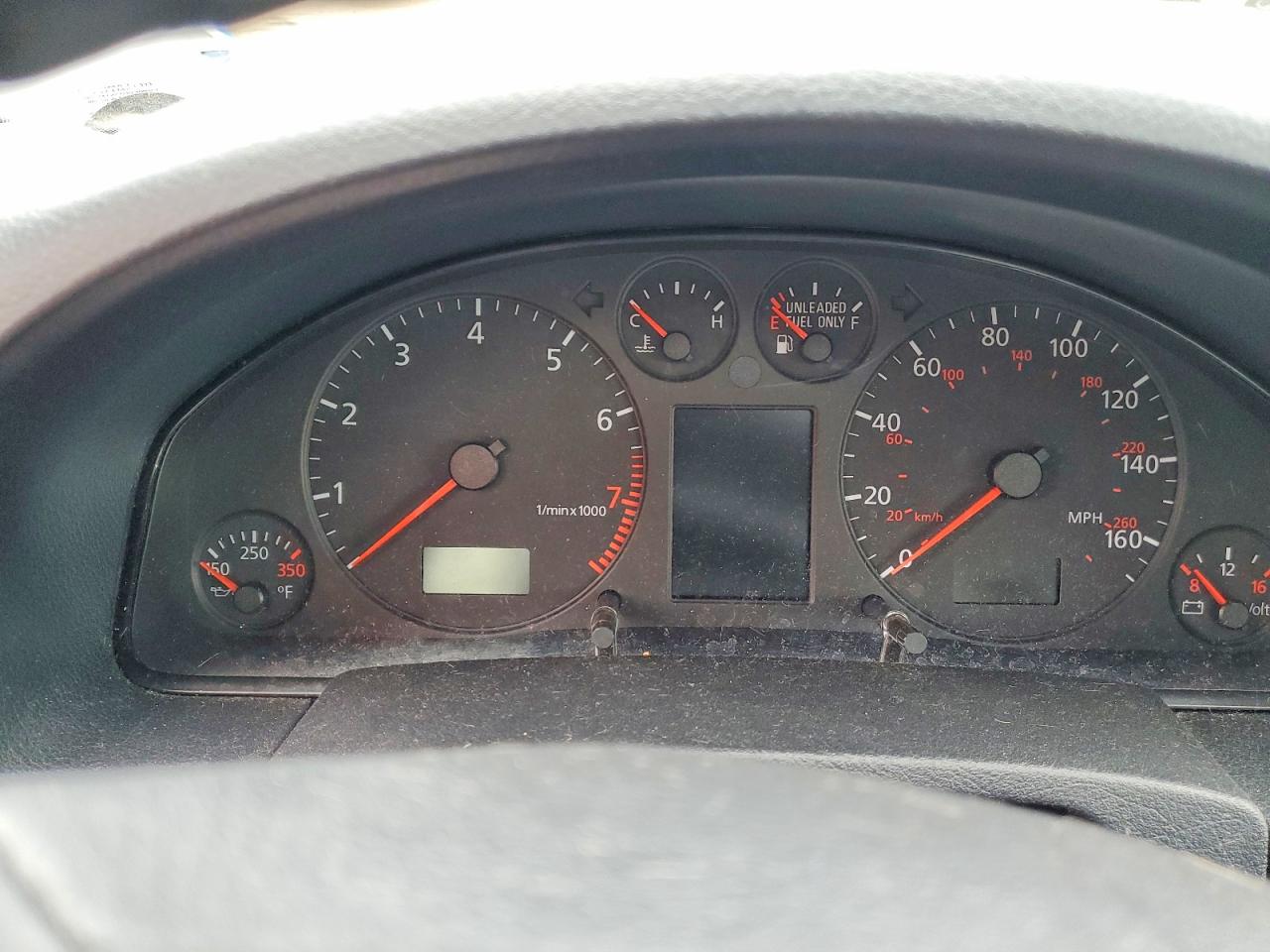 2000 Audi A6 2.7t Quattro Серебряный vin: WAUED64B1YN078923