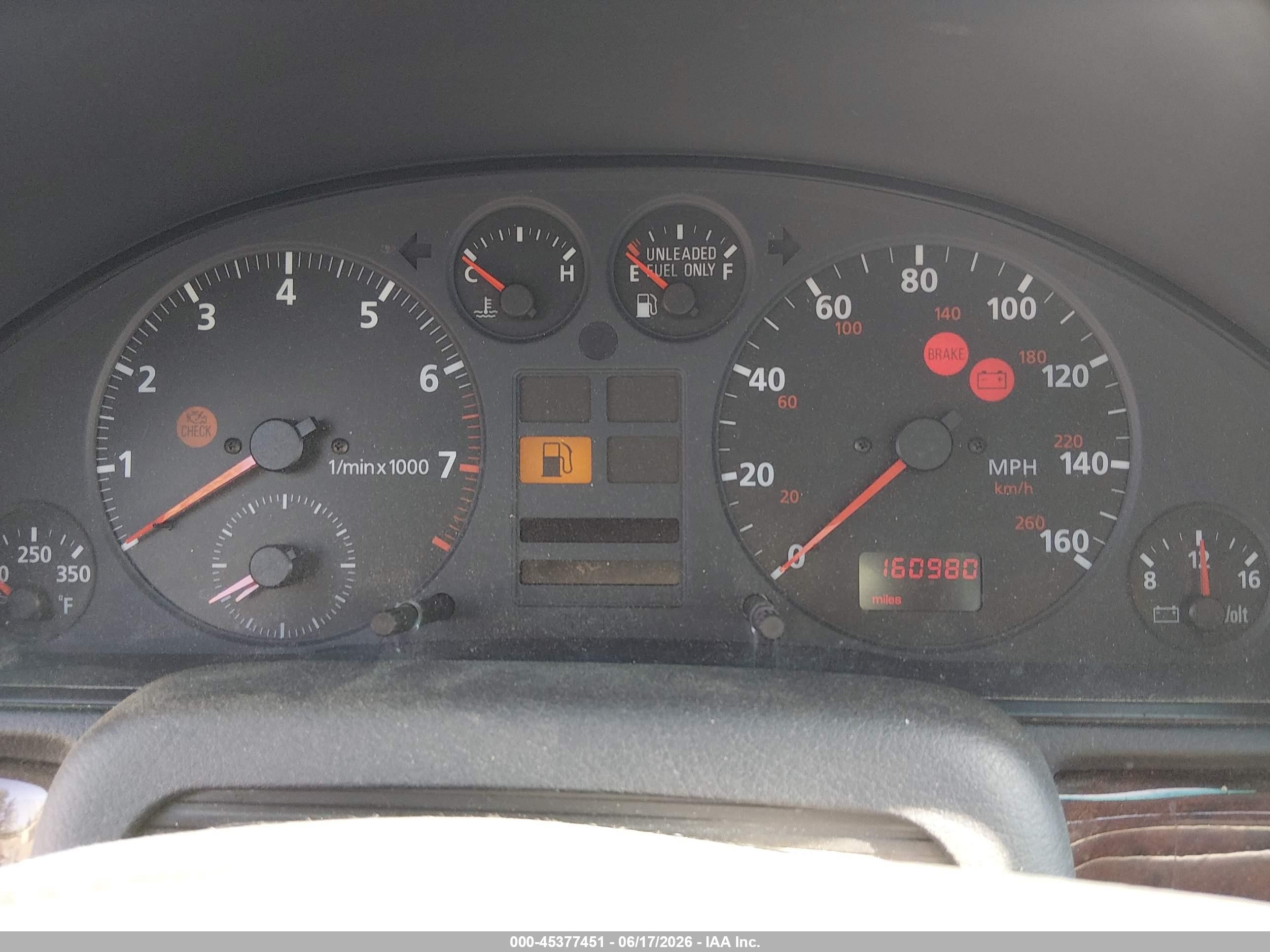 1998 Audi A4 2.8 (a5) Quattro/2.8 (m5) Quattro Silver vin: WAUED68D7WA004566