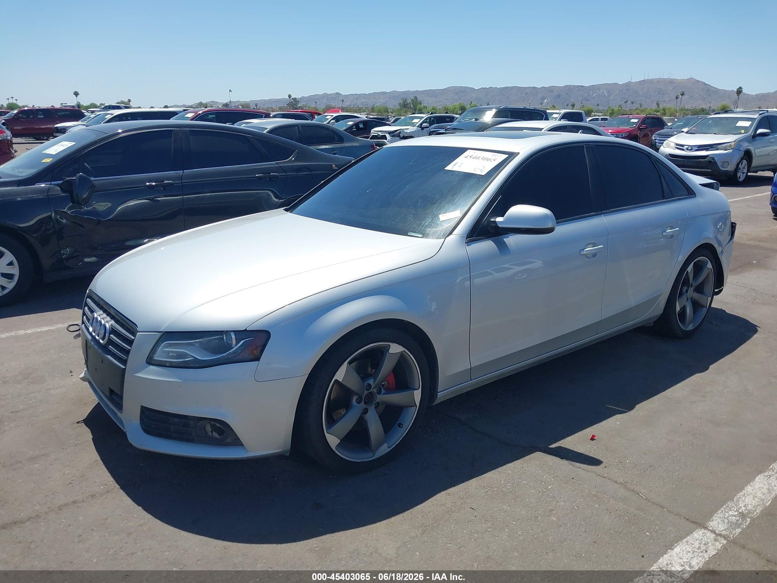 2011 Audi A4 2.0t Premium Silver vin: WAUEFAFL0BN053277