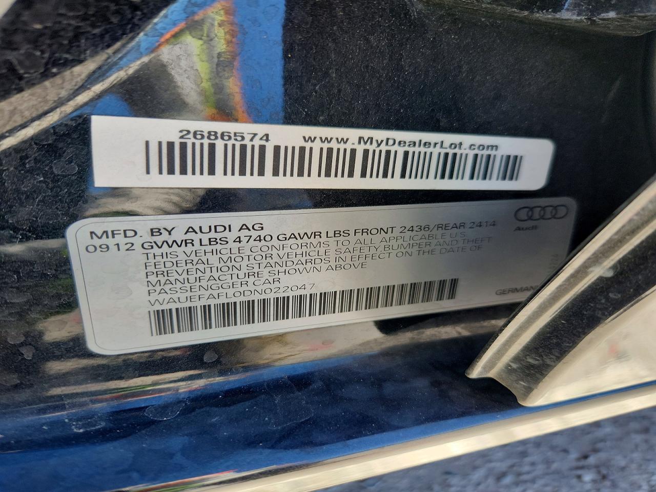 2013 Audi A4 Premium Plus Black vin: WAUEFAFL0DN022047