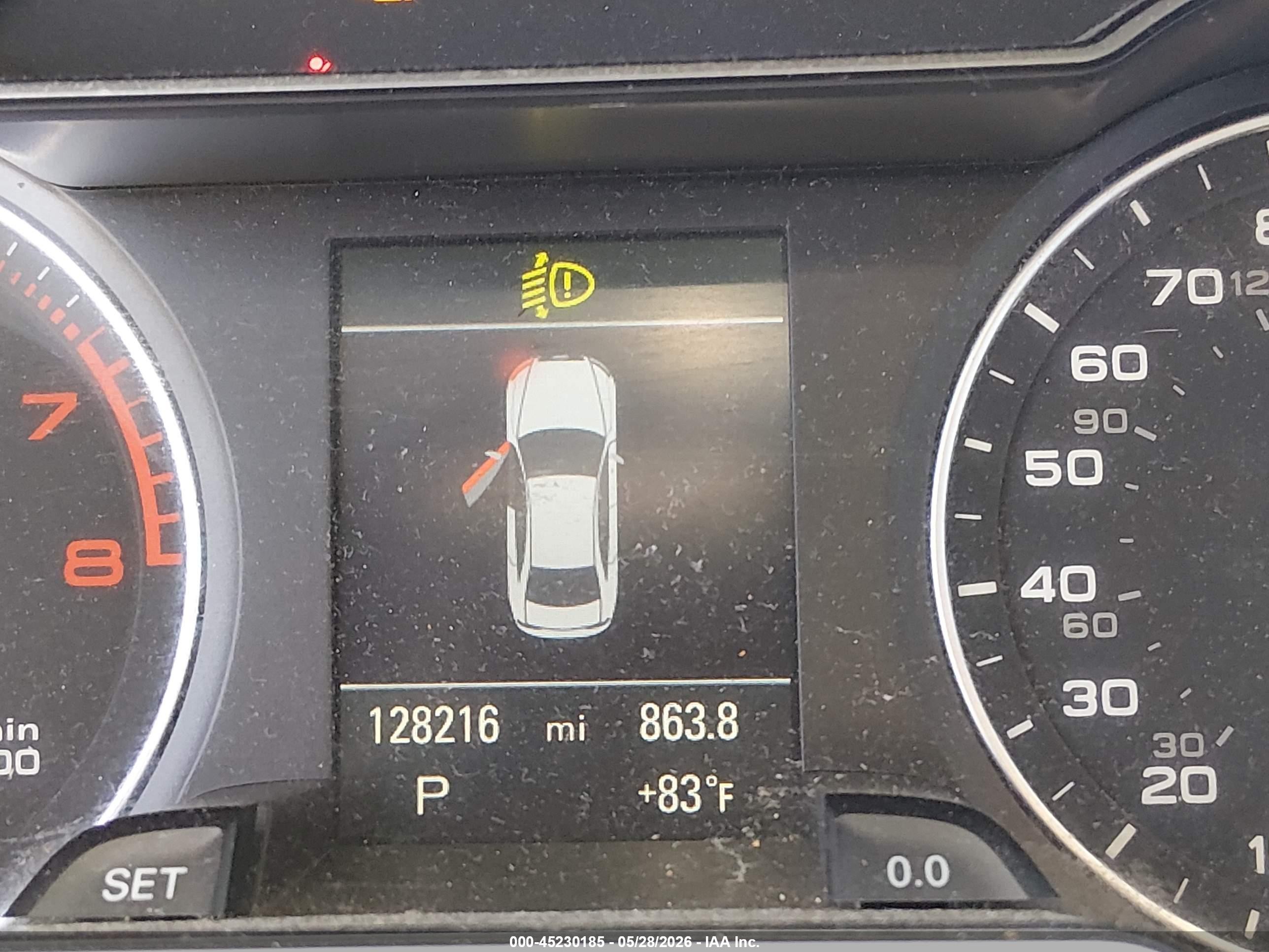 2014 Audi A4 2.0t Premium White vin: WAUEFAFL0EN007372
