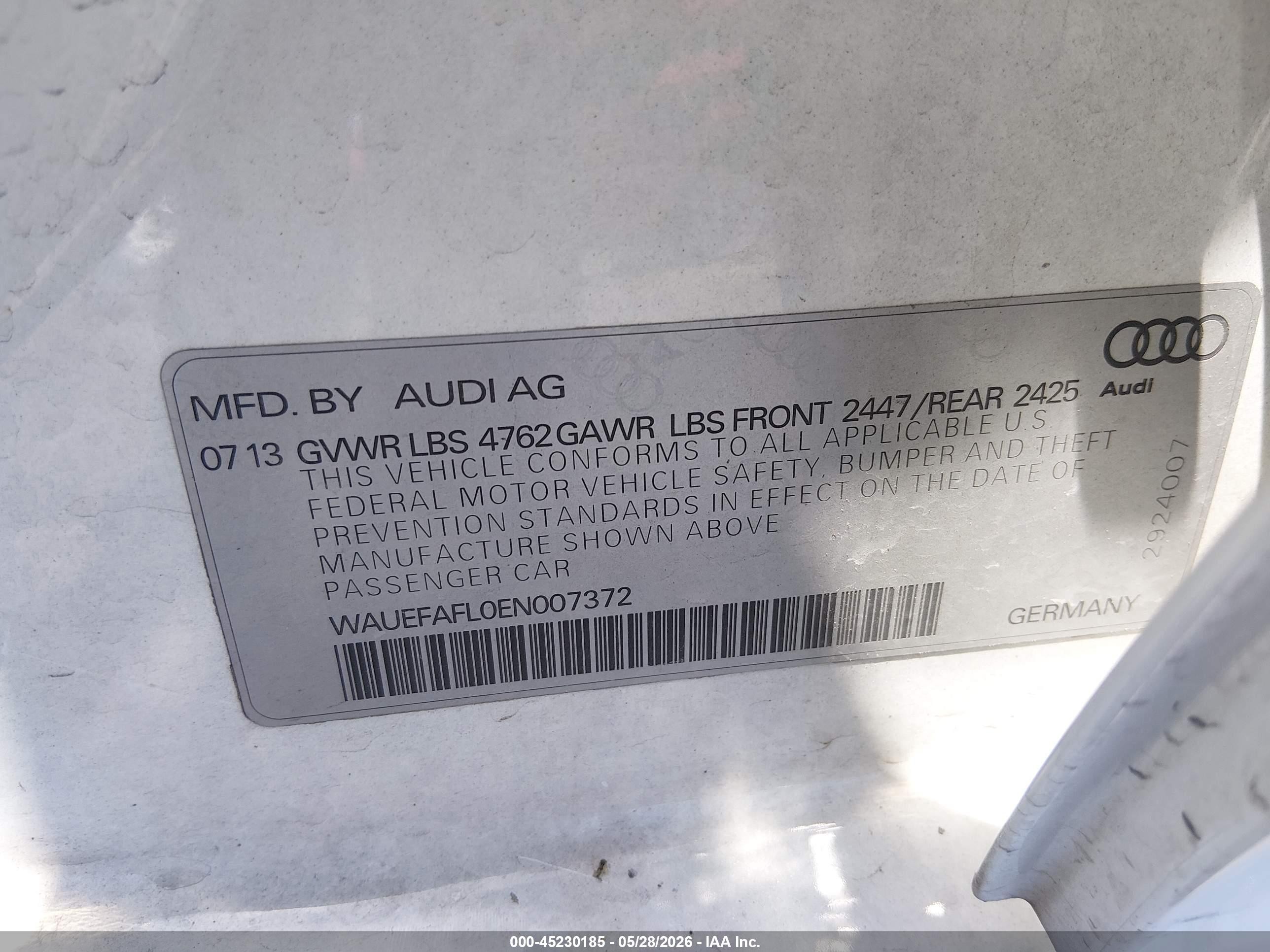 2014 Audi A4 2.0t Premium White vin: WAUEFAFL0EN007372