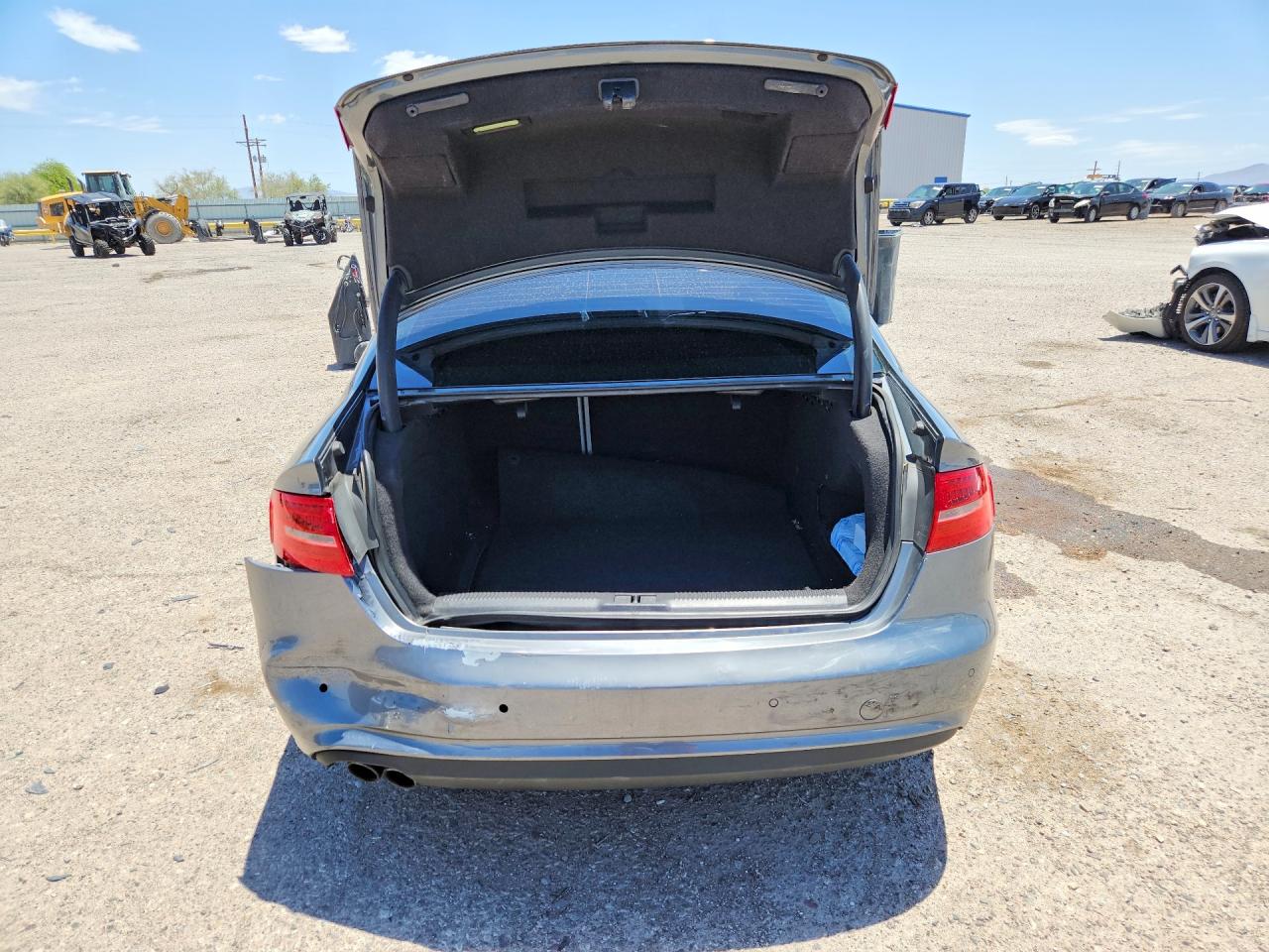 2013 Audi A4 Premium Plus Charcoal vin: WAUEFAFL1DN025121