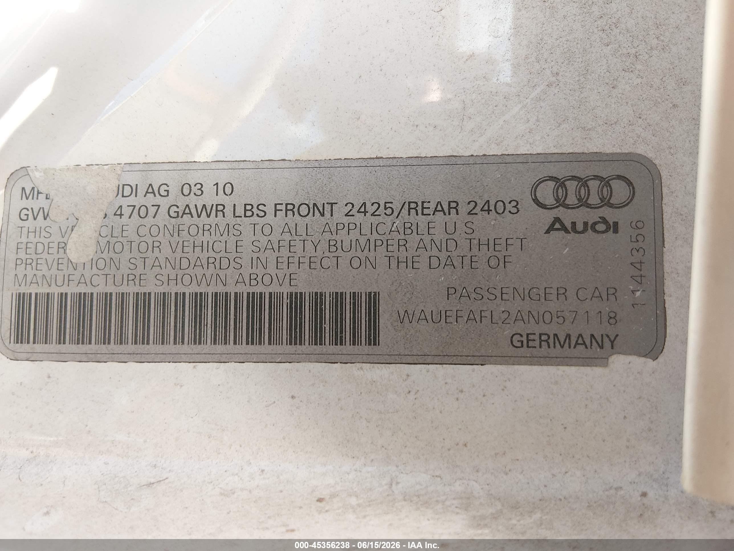 2010 Audi A4 2.0t Premium White vin: WAUEFAFL2AN057118