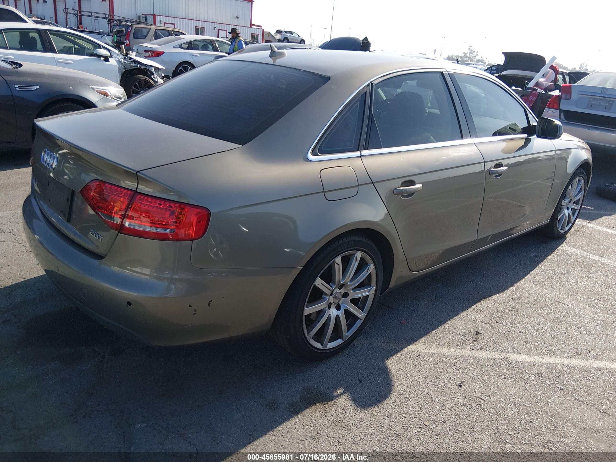 2010 Audi A4 2.0t Premium Gold vin: WAUEFAFL2AN059032