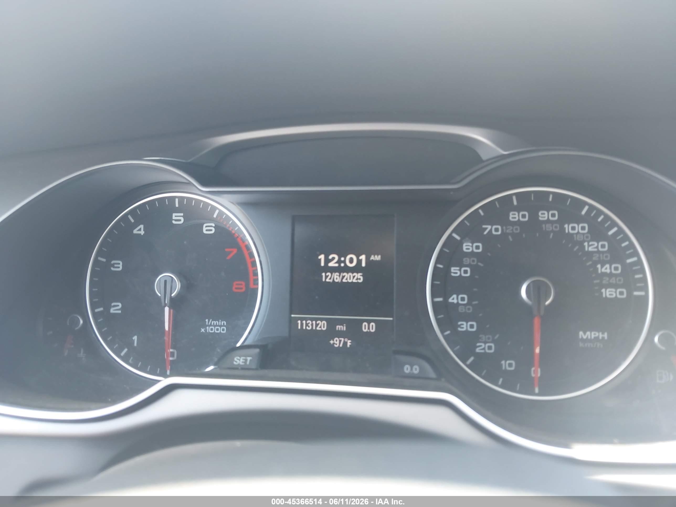 2013 Audi A4 2.0t Premium Black vin: WAUEFAFL2DA119368