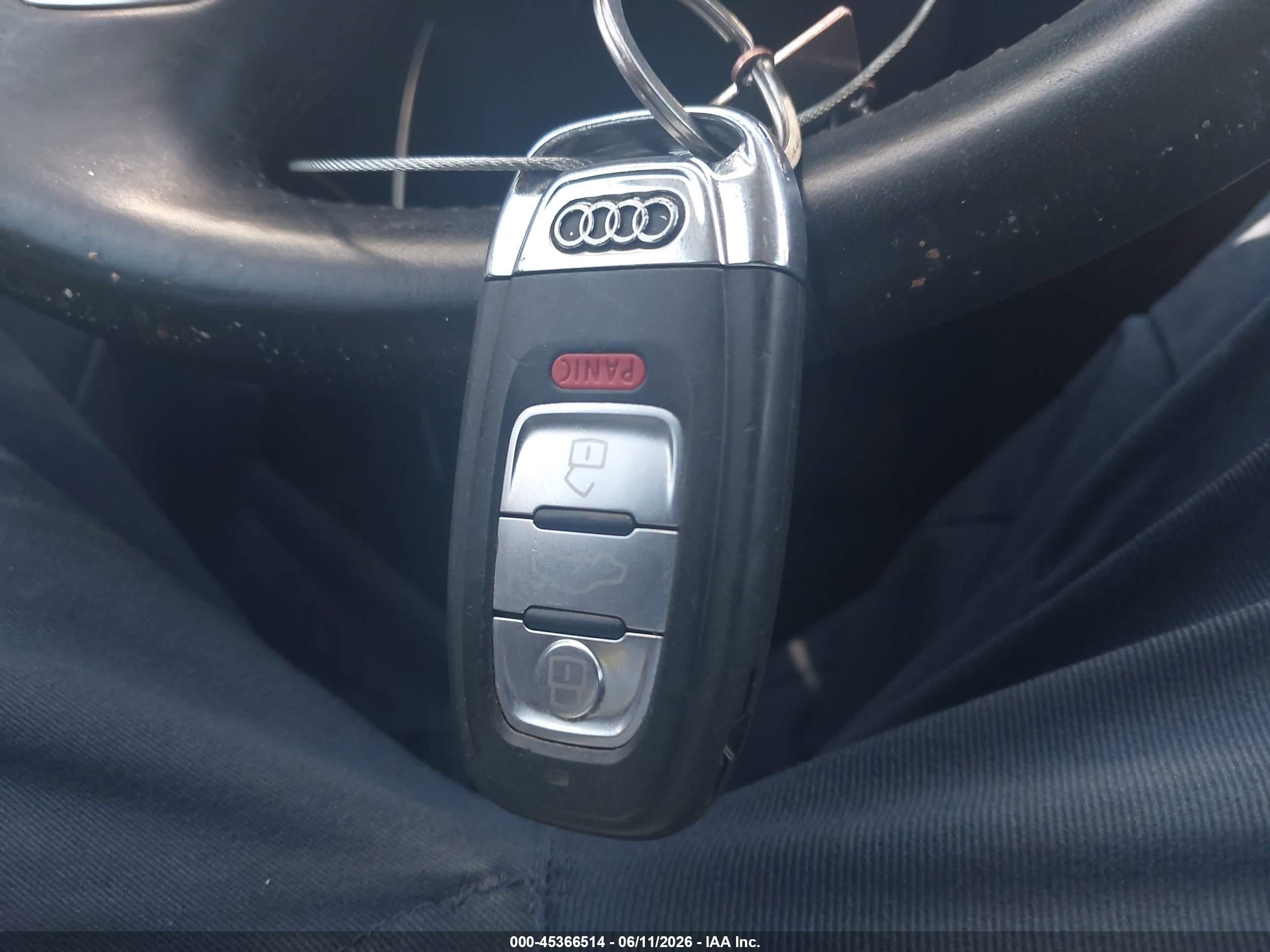 2013 Audi A4 2.0t Premium Black vin: WAUEFAFL2DA119368