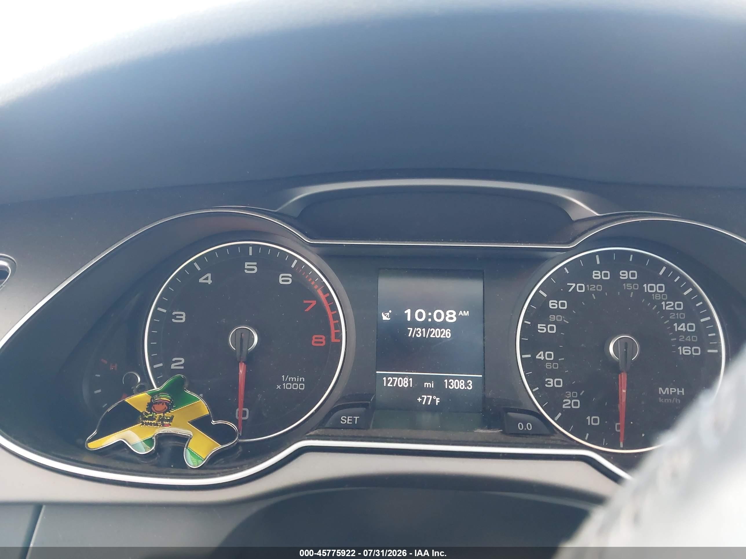 2013 Audi A4 2.0t Premium Gray vin: WAUEFAFL4DN033049