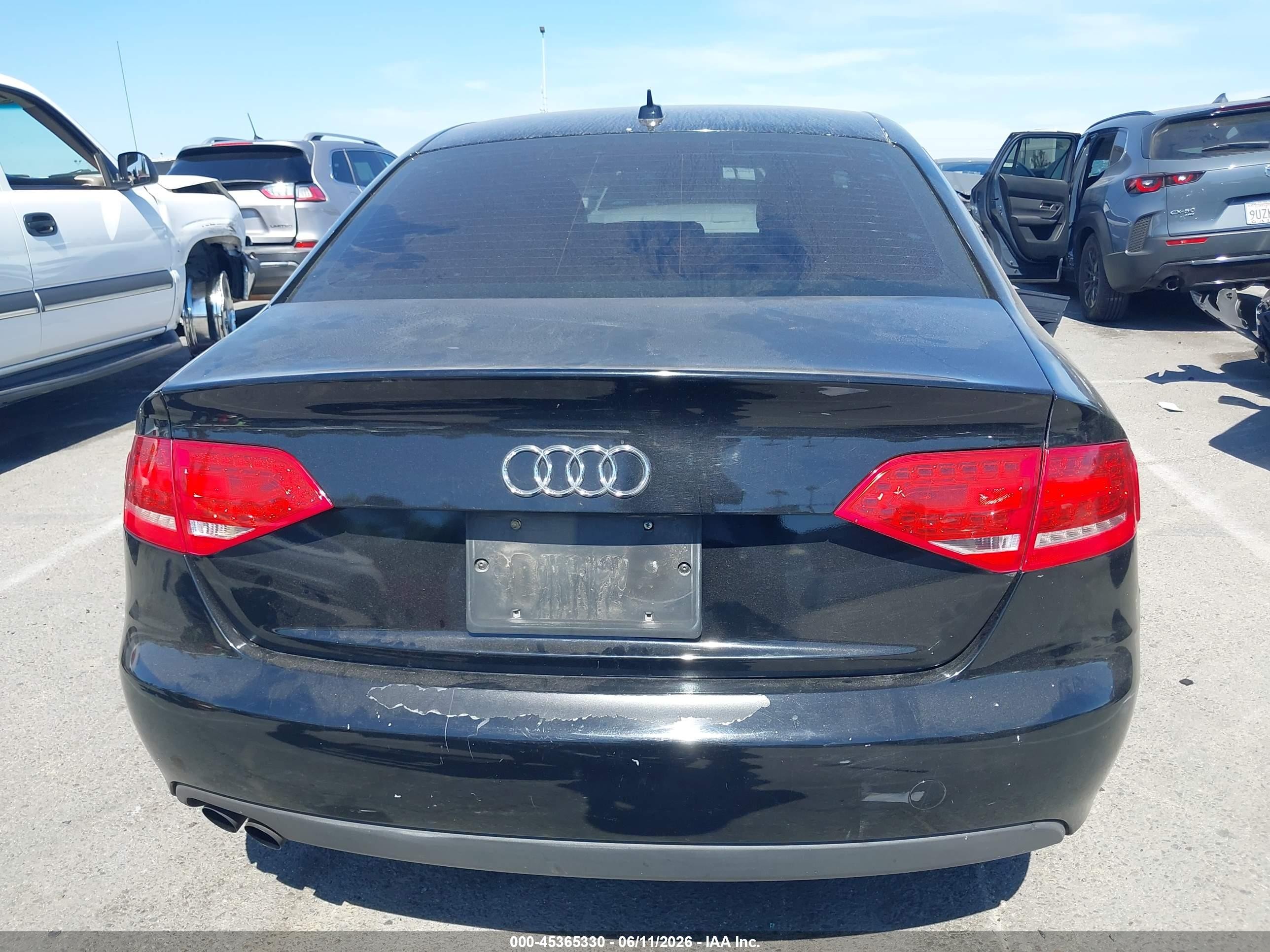 2011 Audi A4 2.0t Premium Black vin: WAUEFAFL5BN030349