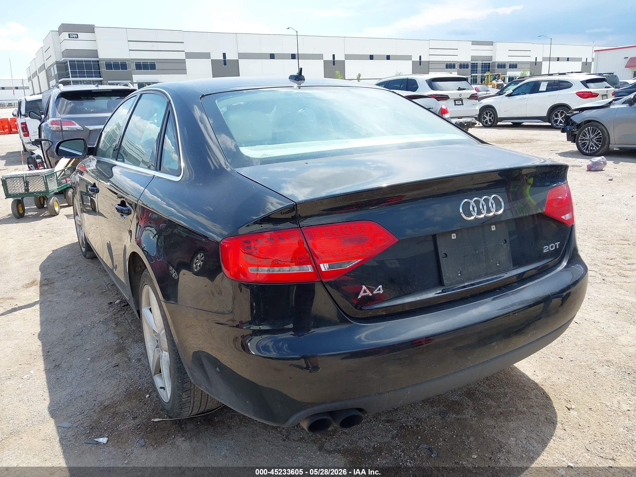2011 Audi A4 2.0t Premium Черный vin: WAUEFAFL5BN055512