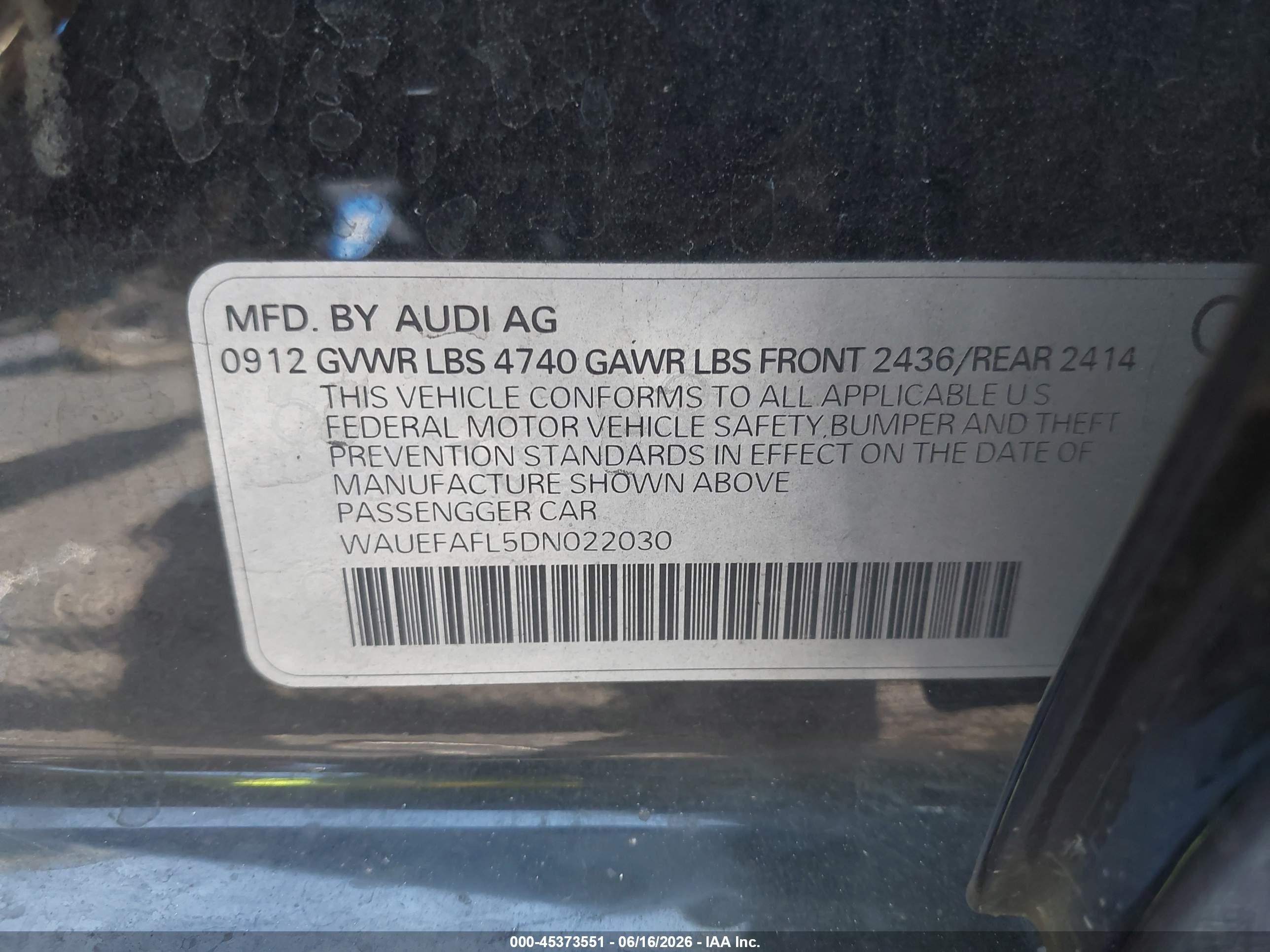 2013 Audi A4 2.0t Premium Черный vin: WAUEFAFL5DN022030