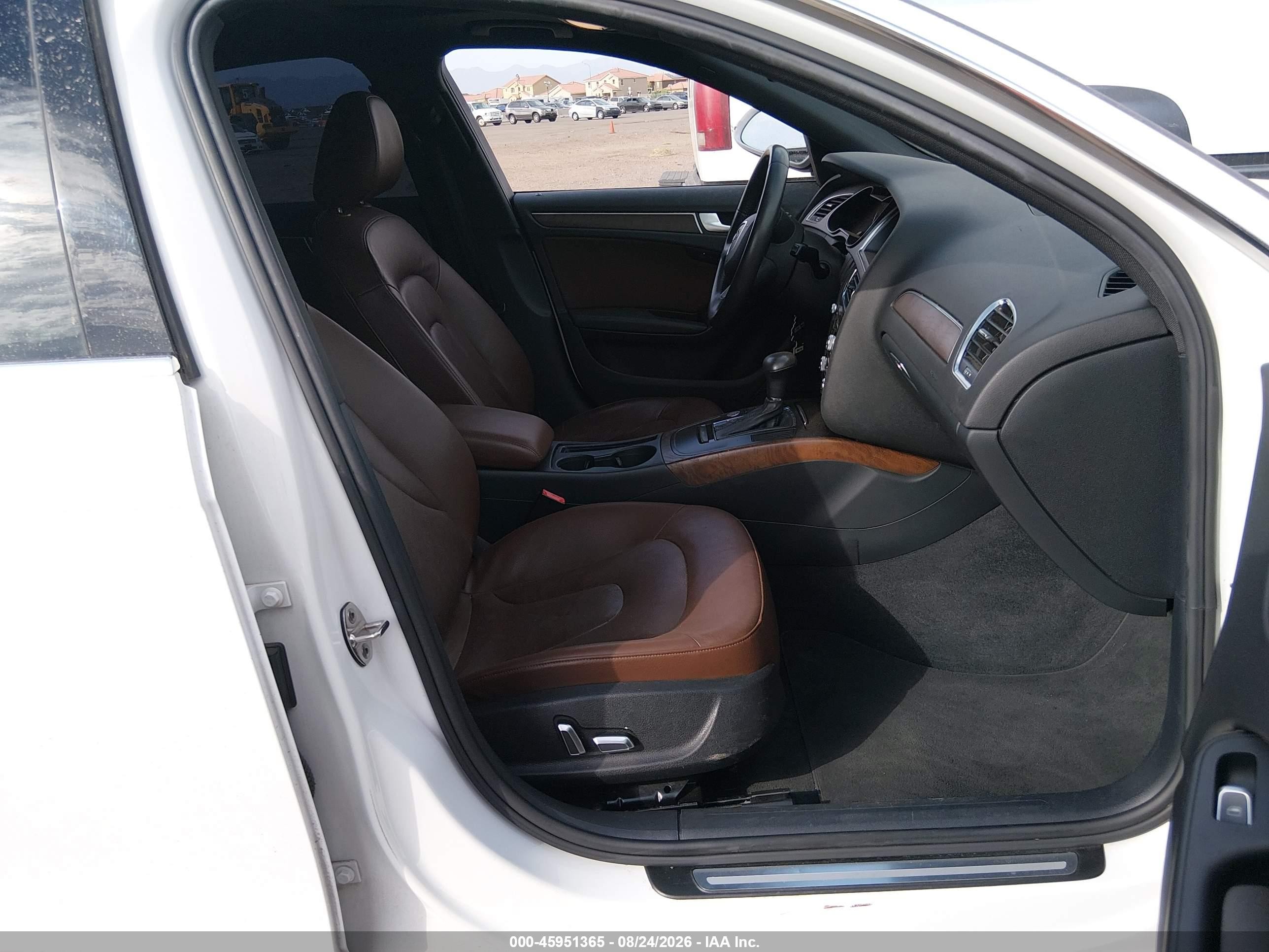 2013 Audi A4 2.0t Premium White vin: WAUEFAFL6DA164975