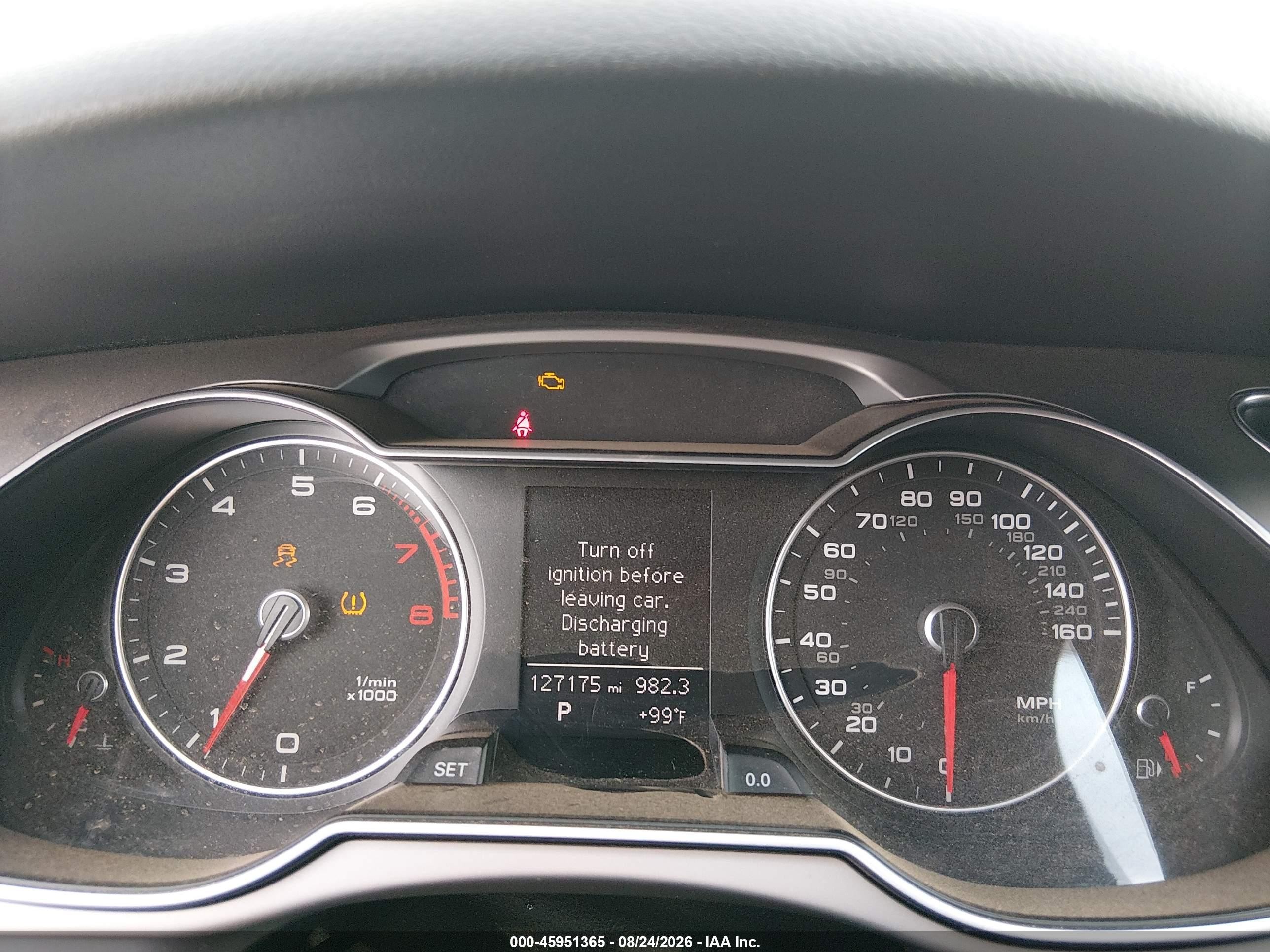 2013 Audi A4 2.0t Premium White vin: WAUEFAFL6DA164975