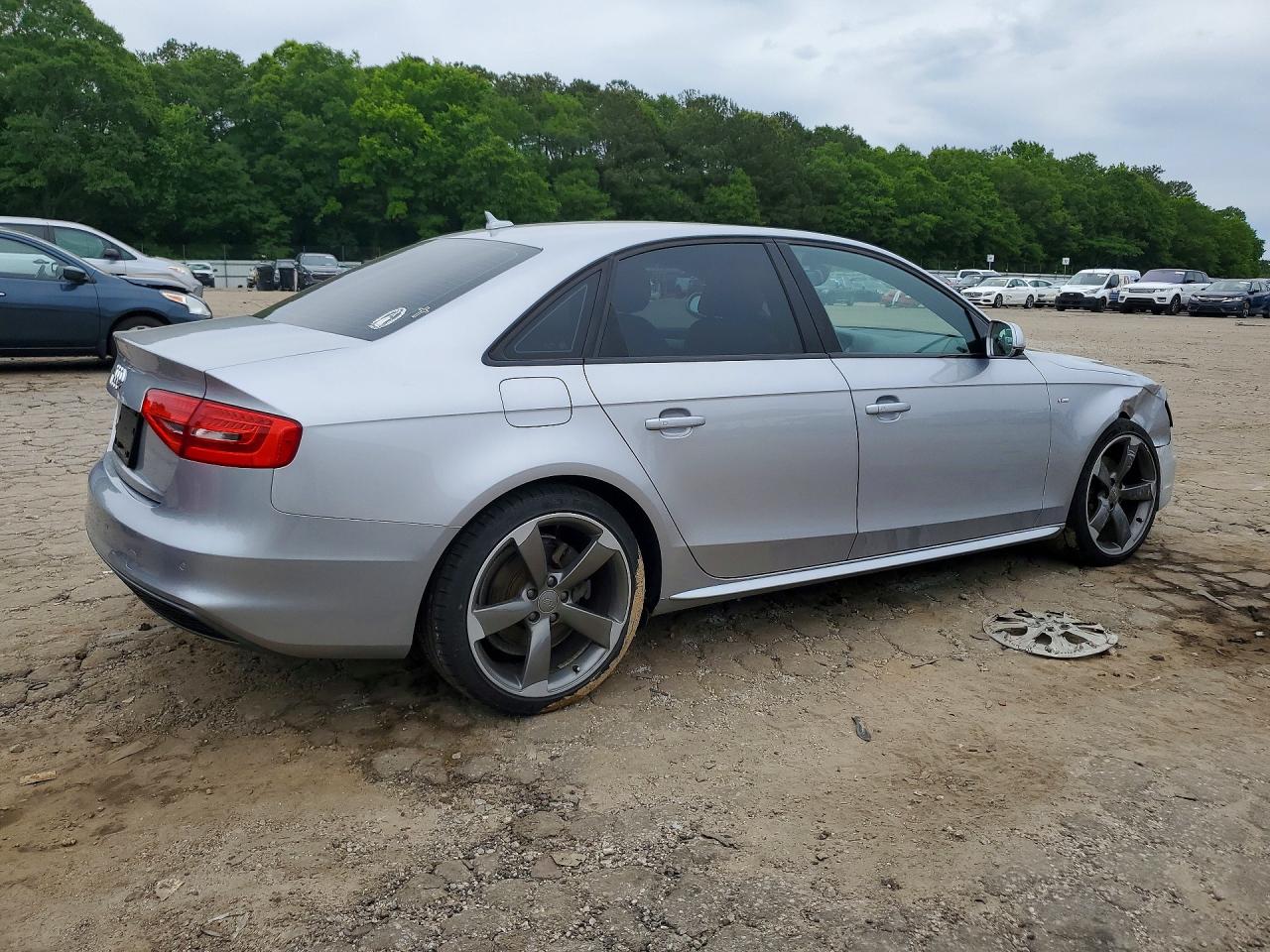 2015 Audi A4 Premium Plus Серебряный vin: WAUEFAFL6FN040443