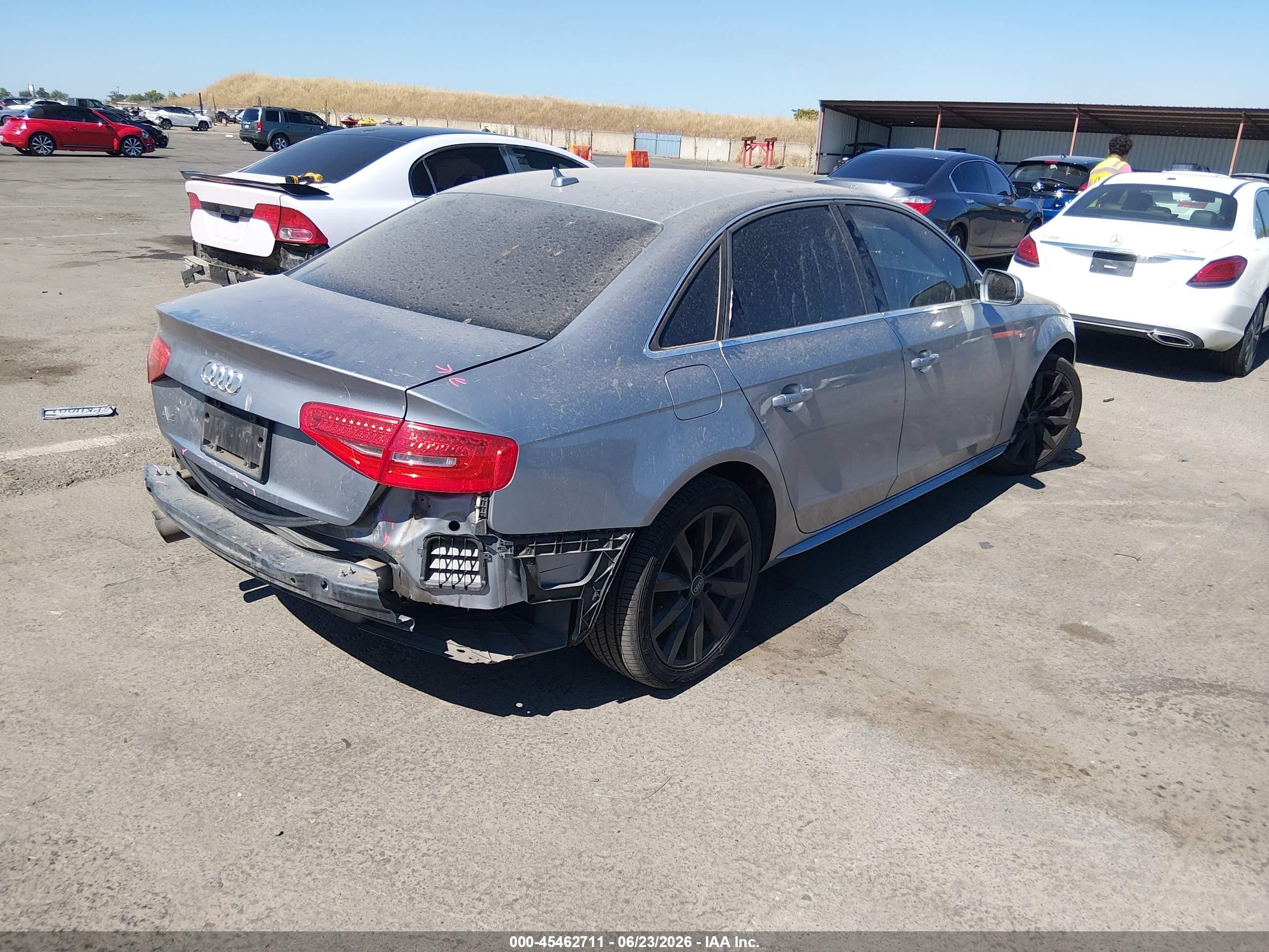 2015 Audi A4 2.0t Premium Silver vin: WAUEFAFL7FA071370