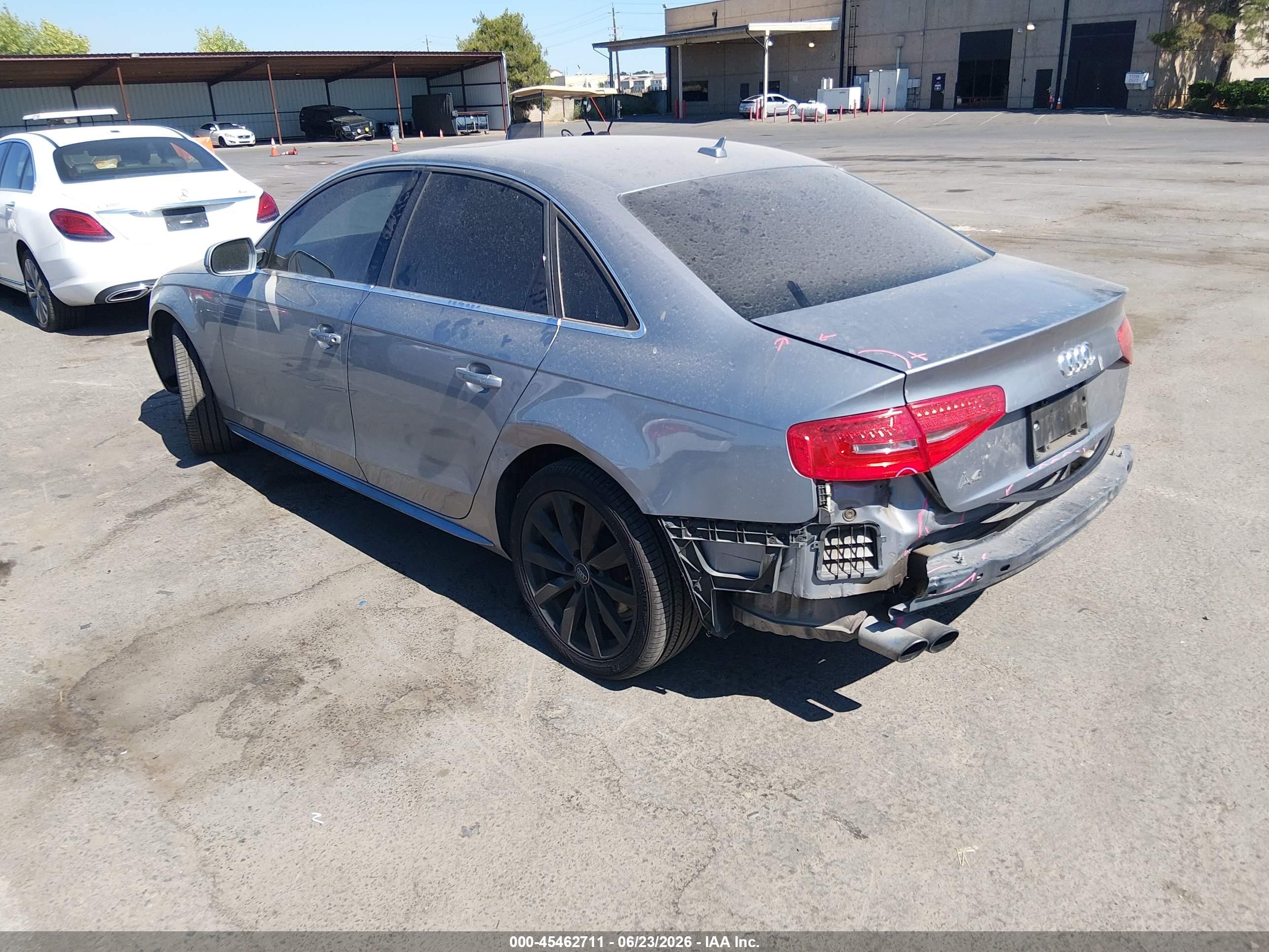 2015 Audi A4 2.0t Premium Silver vin: WAUEFAFL7FA071370
