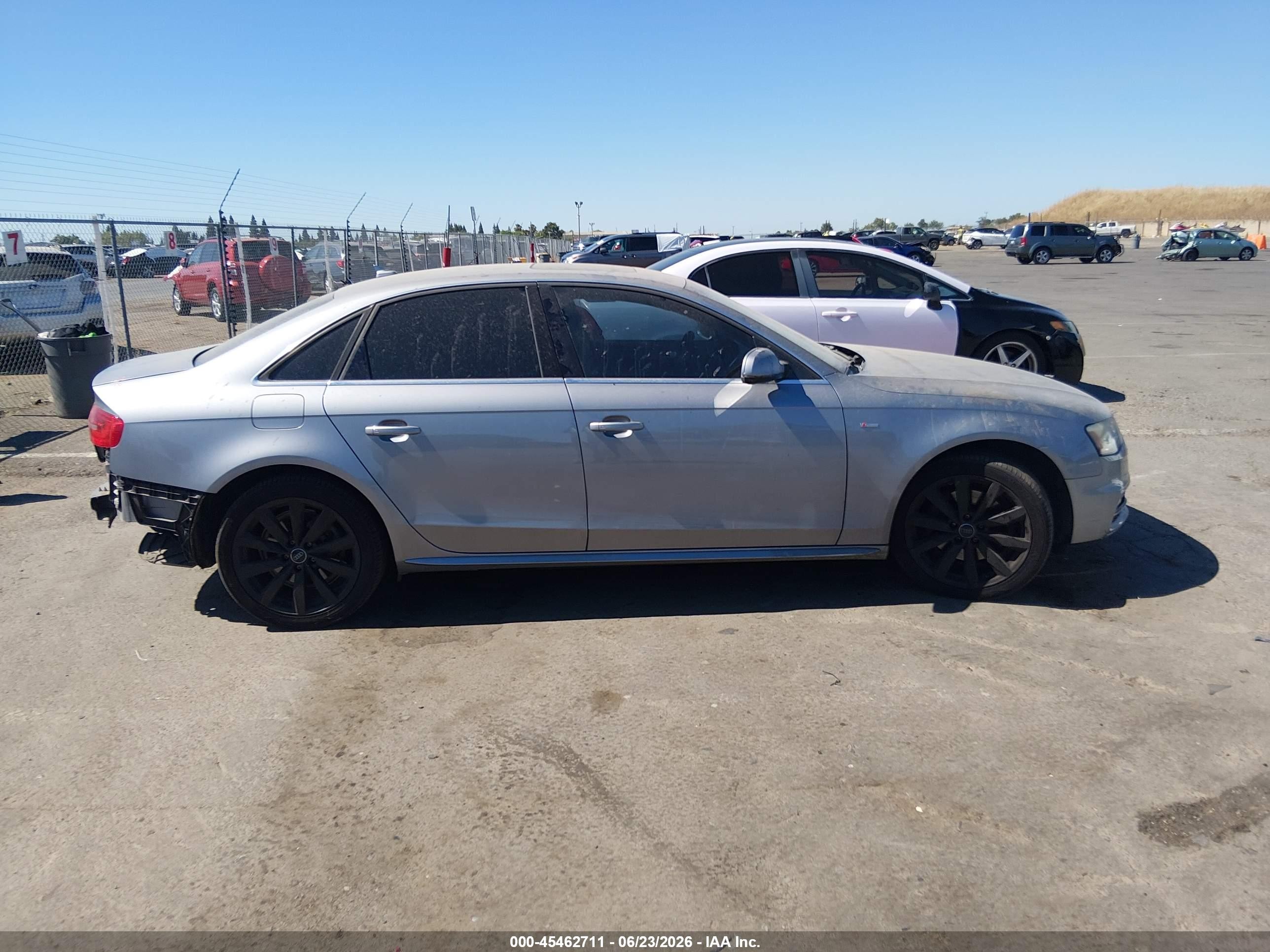 2015 Audi A4 2.0t Premium Silver vin: WAUEFAFL7FA071370