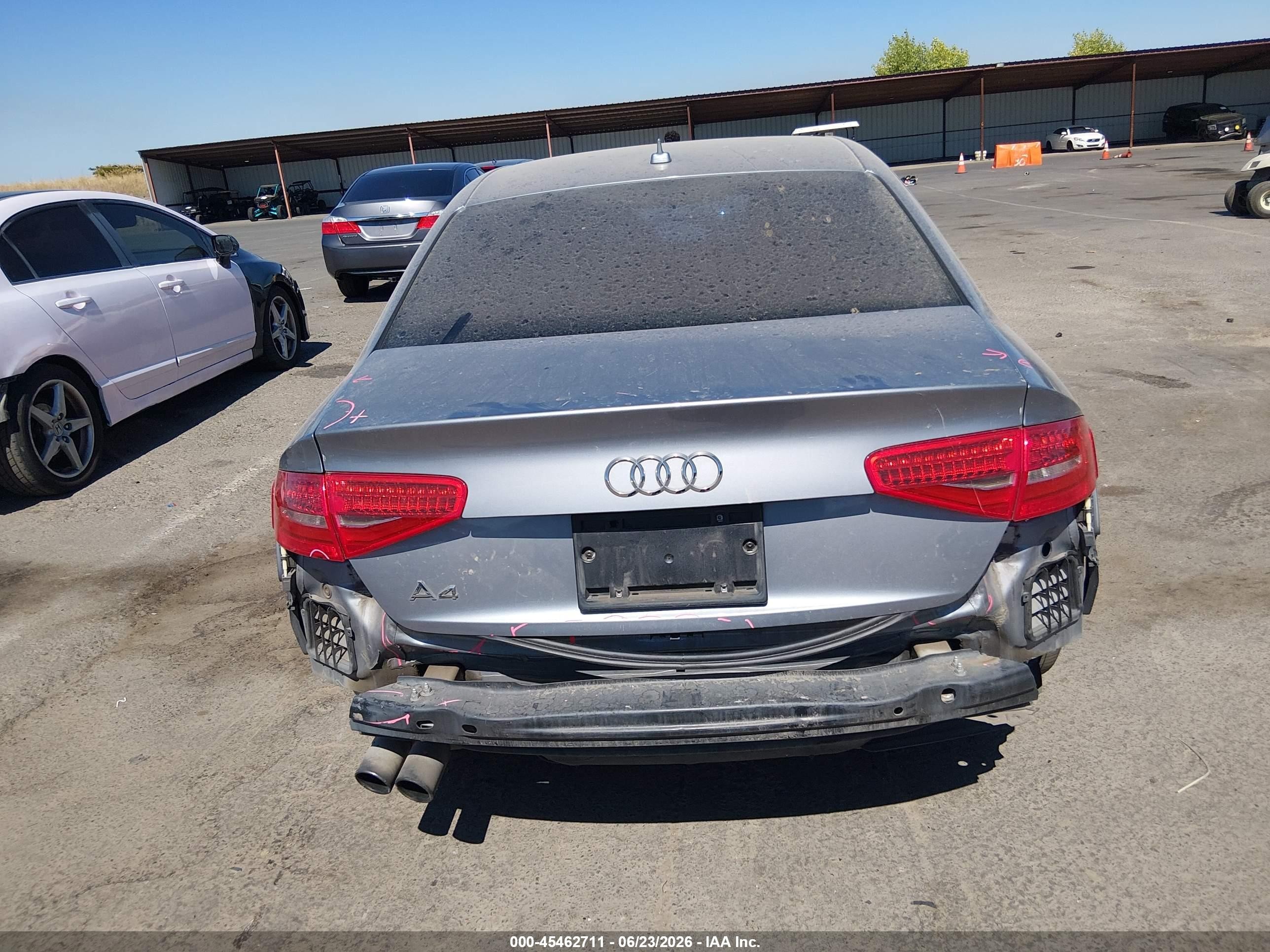 2015 Audi A4 2.0t Premium Silver vin: WAUEFAFL7FA071370