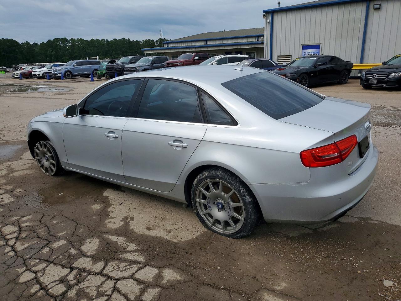 2013 Audi A4 Premium Plus Silver vin: WAUEFAFLXDA196330